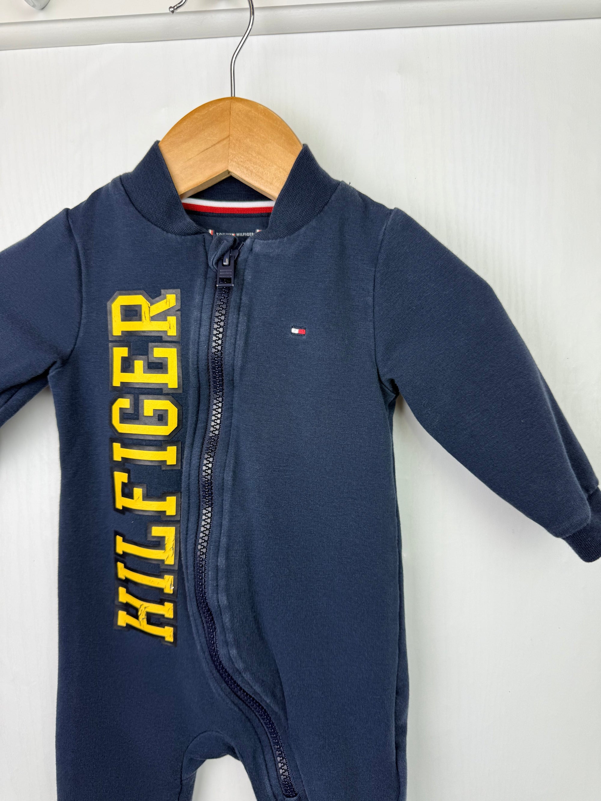 Tommy Hilfiger Zip Romper - Boys 3 - 6 Months - Little Ones Preloved. Second Hand Children's & Preloved Baby, Kids, Girls & Boys Clothes. UK online