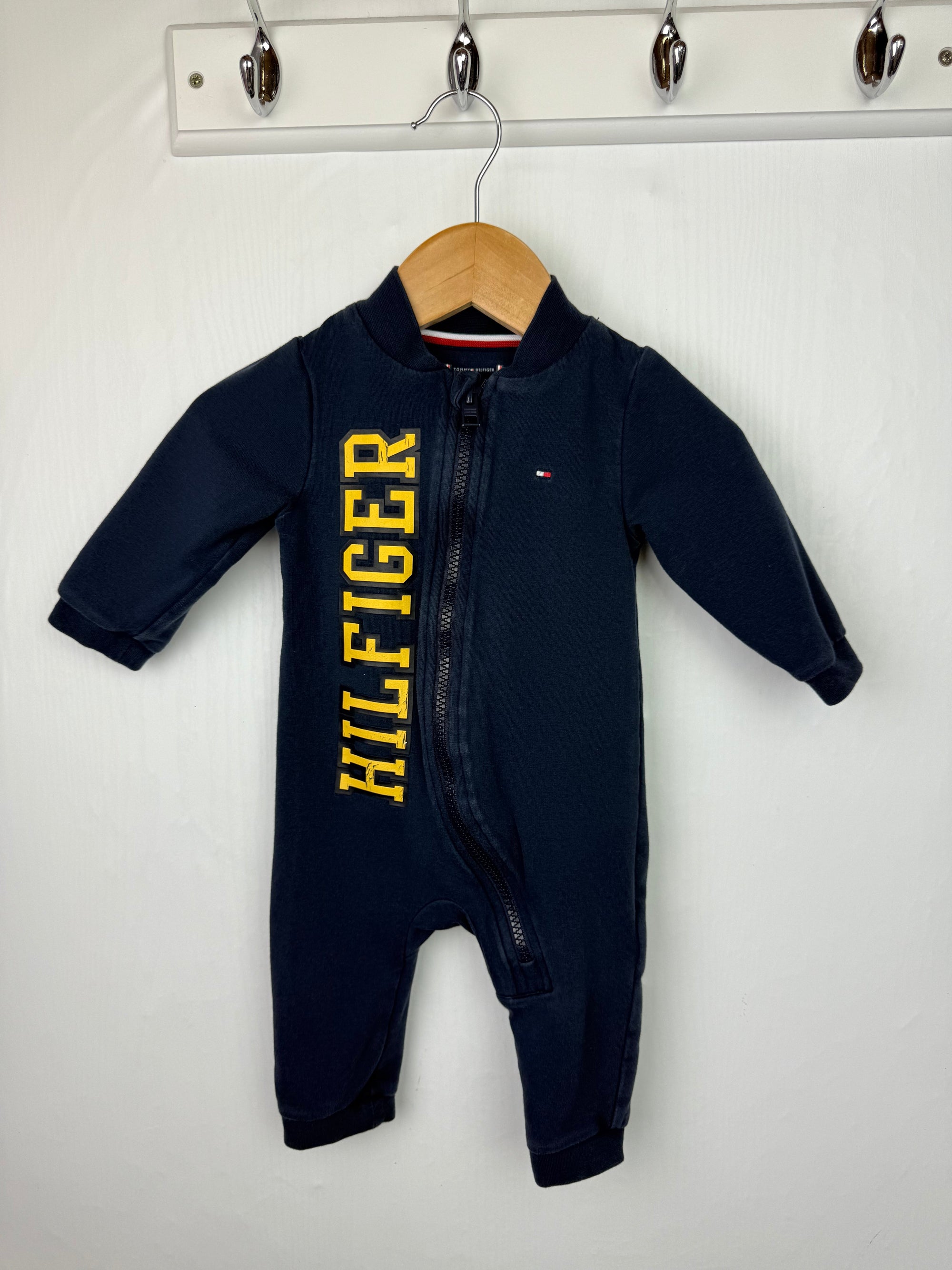 Tommy Hilfiger Zip Romper - Boys 3 - 6 Months - Little Ones Preloved. Second Hand Children's & Preloved Baby, Kids, Girls & Boys Clothes. UK online
