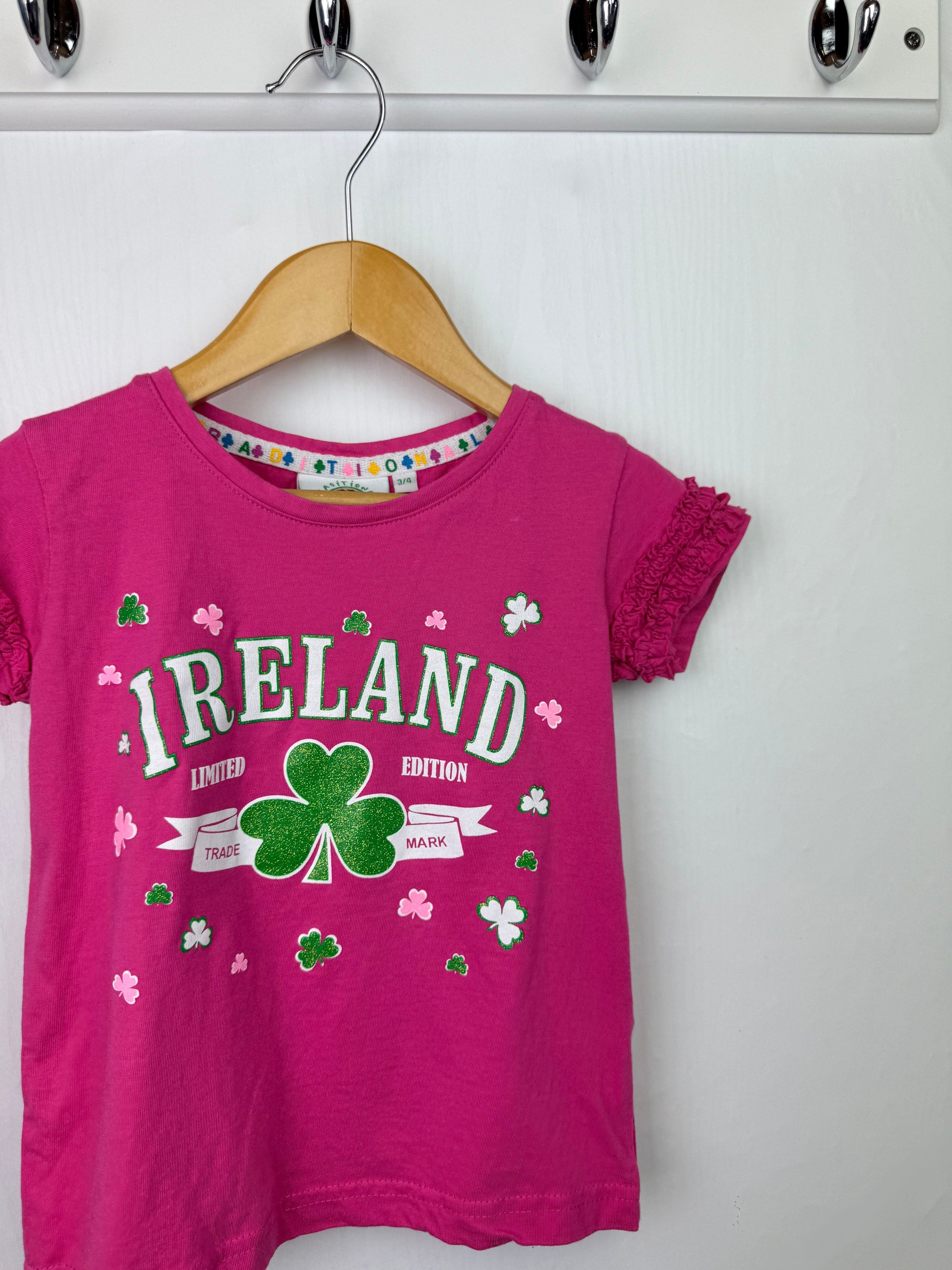 Traditional Craftwear Ireland Top - Girls 3 - 4 Years - Little Ones Preloved. Second Hand Children's & Preloved Baby, Kids, Girls & Boys Clothes. UK online