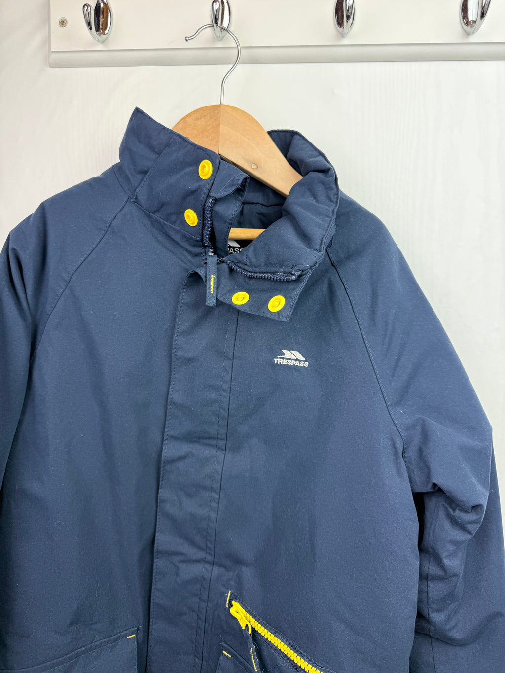Trespass Navy Padded Coat - Boys 7 - 8 Years - Little Ones Preloved. Second Hand Children's & Preloved Baby, Kids, Girls & Boys Clothes. UK online