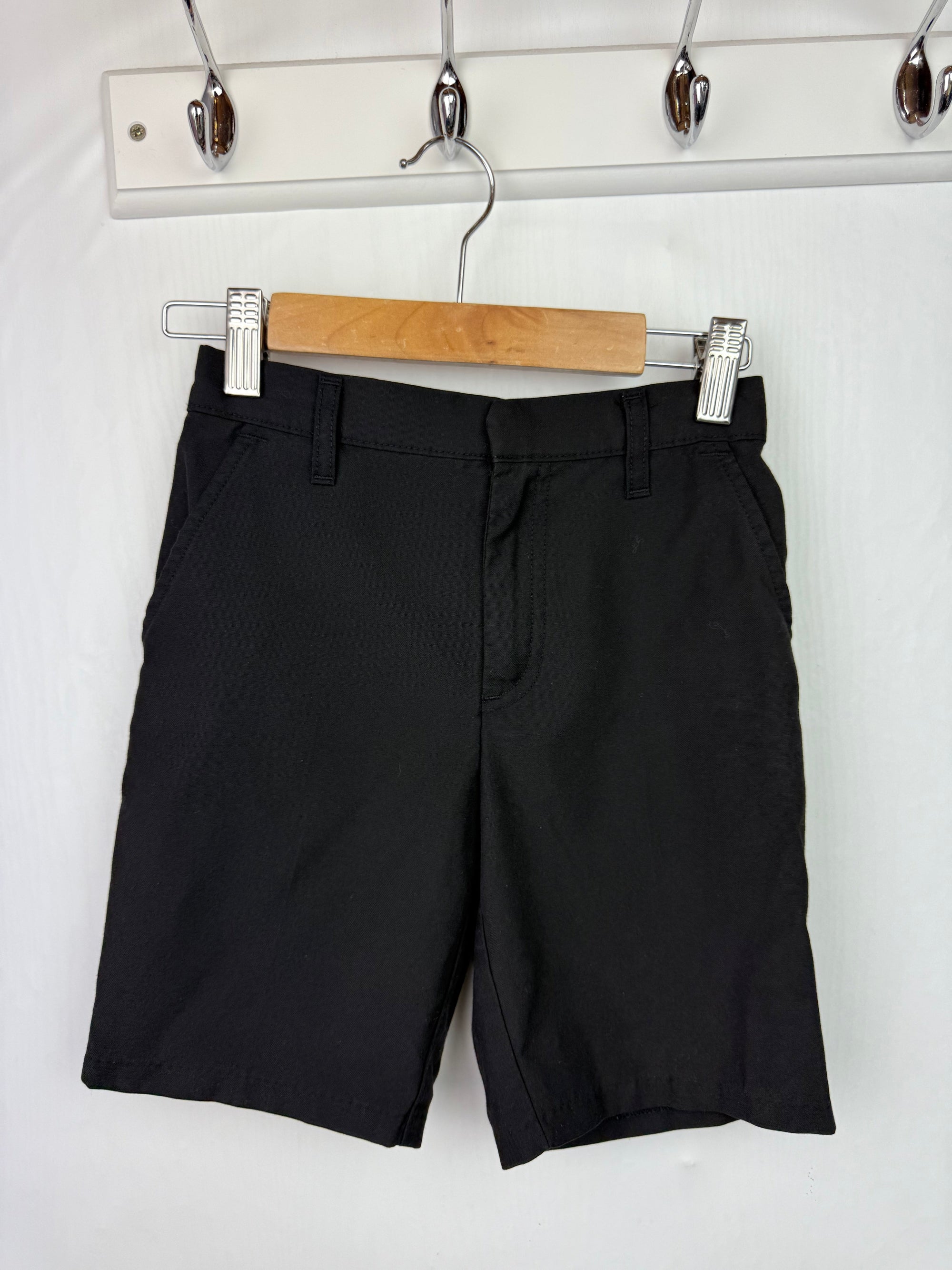 TU Black School Shorts - Boys 6 Years - Little Ones Preloved. Second Hand Children's & Preloved Baby, Kids, Girls & Boys Clothes. UK online