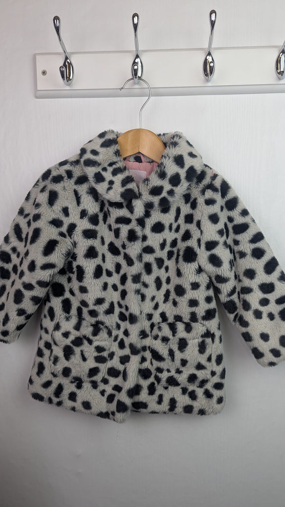 TU Dalmatian Faux Fur Coat - Girls 12-18 Months TU Used, Preloved, Preworn & Second Hand Baby, Kids & Children's Clothing UK Online. Cheap affordable. Brands including Next, Joules, Nutmeg Morrisons, TU, F&F, H&M.