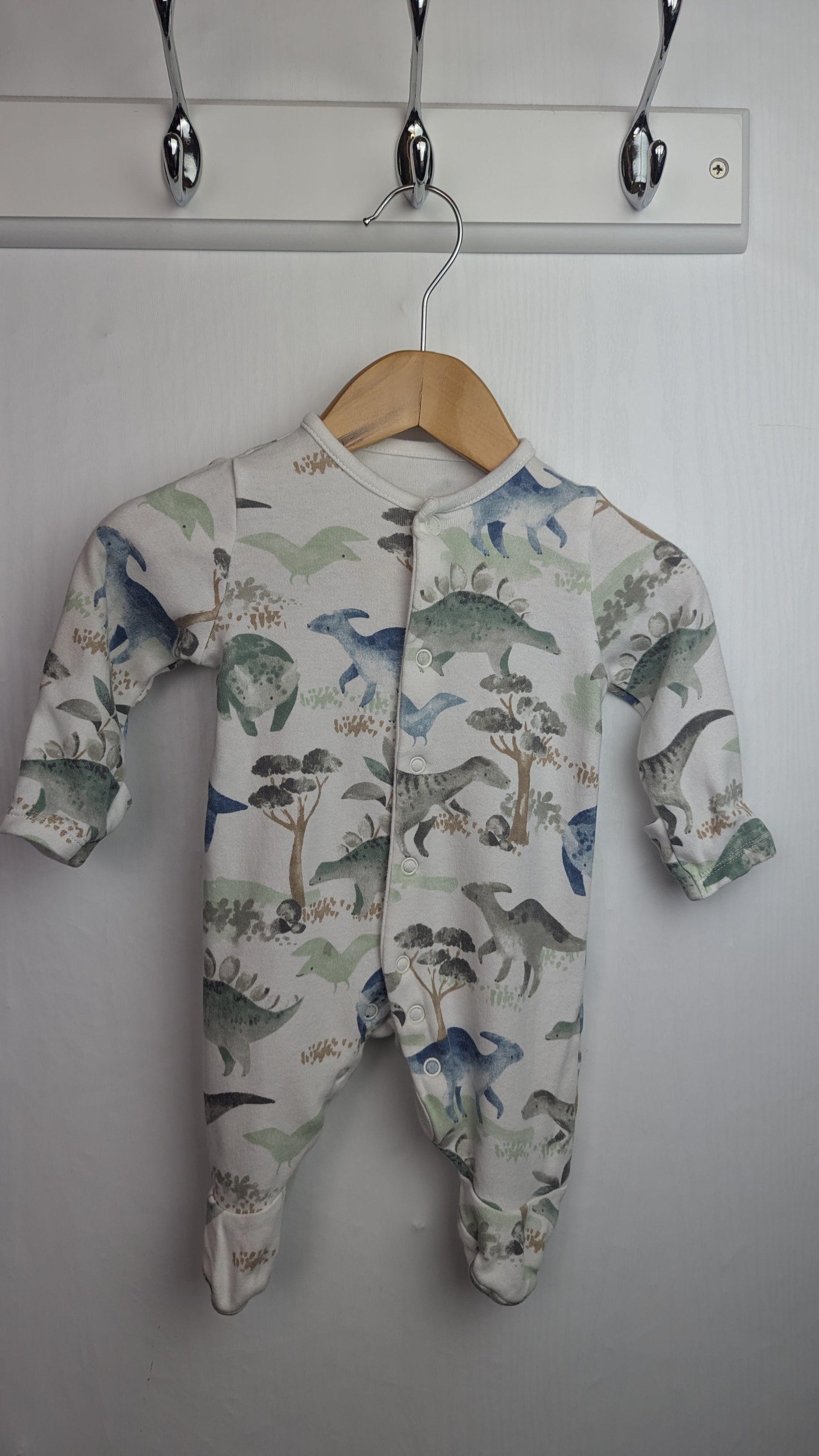TU Dinosaur Sleepsuit - Boys 0 - 1 Month - Little Ones Preloved. Second Hand Children's & Preloved Baby, Kids, Girls & Boys Clothes. UK online