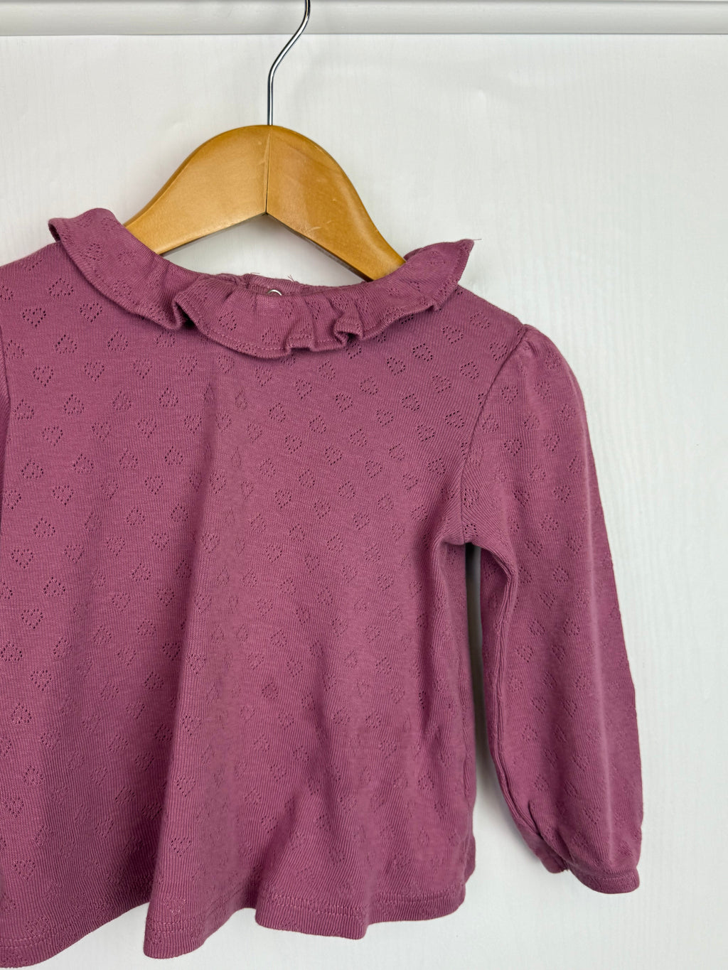 TU Eyelet Heart Top - Girls 9 - 12 Months - Little Ones Preloved. Second Hand Children's & Preloved Baby, Kids, Girls & Boys Clothes. UK online