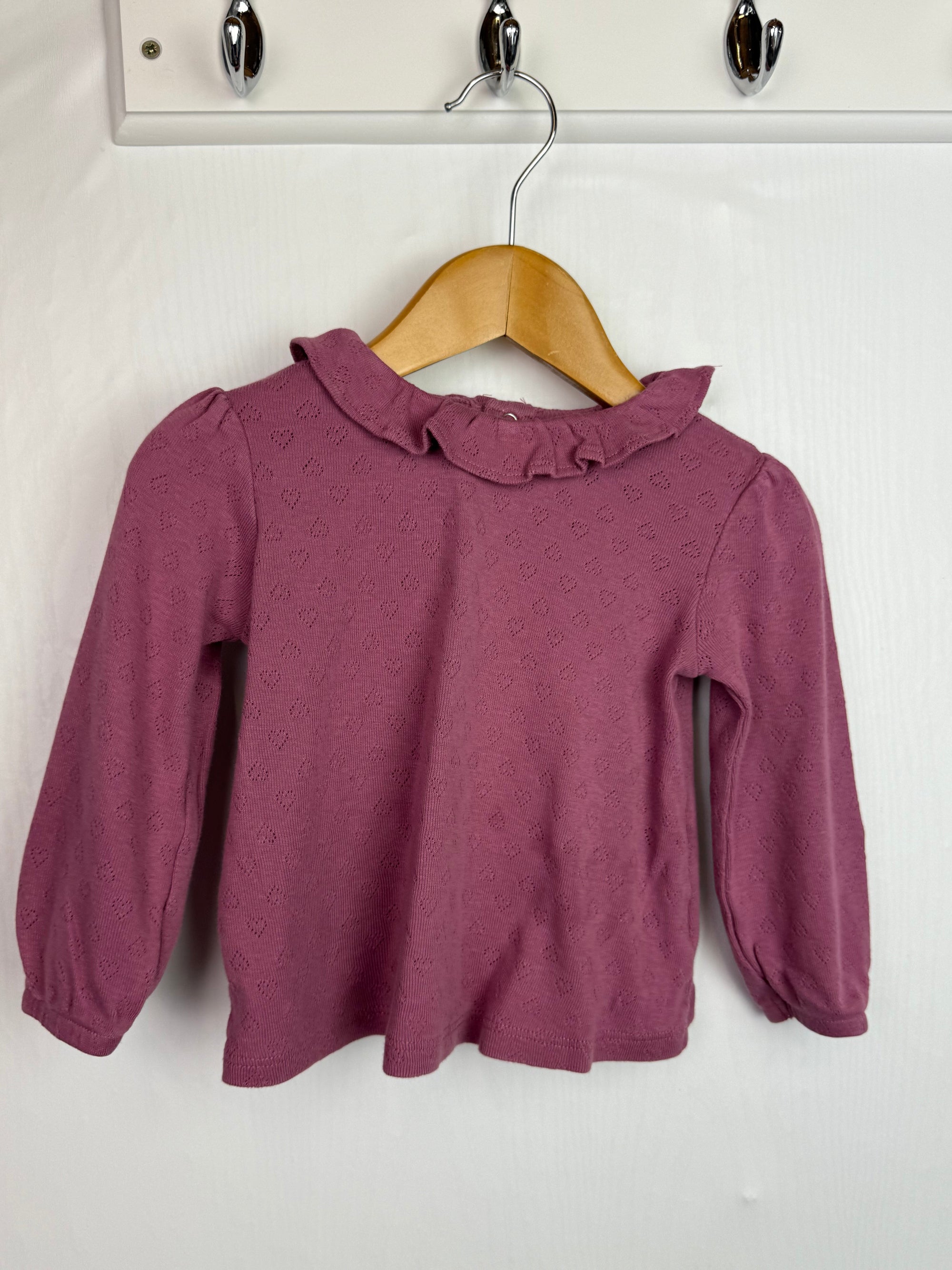 TU Eyelet Heart Top - Girls 9 - 12 Months - Little Ones Preloved. Second Hand Children's & Preloved Baby, Kids, Girls & Boys Clothes. UK online
