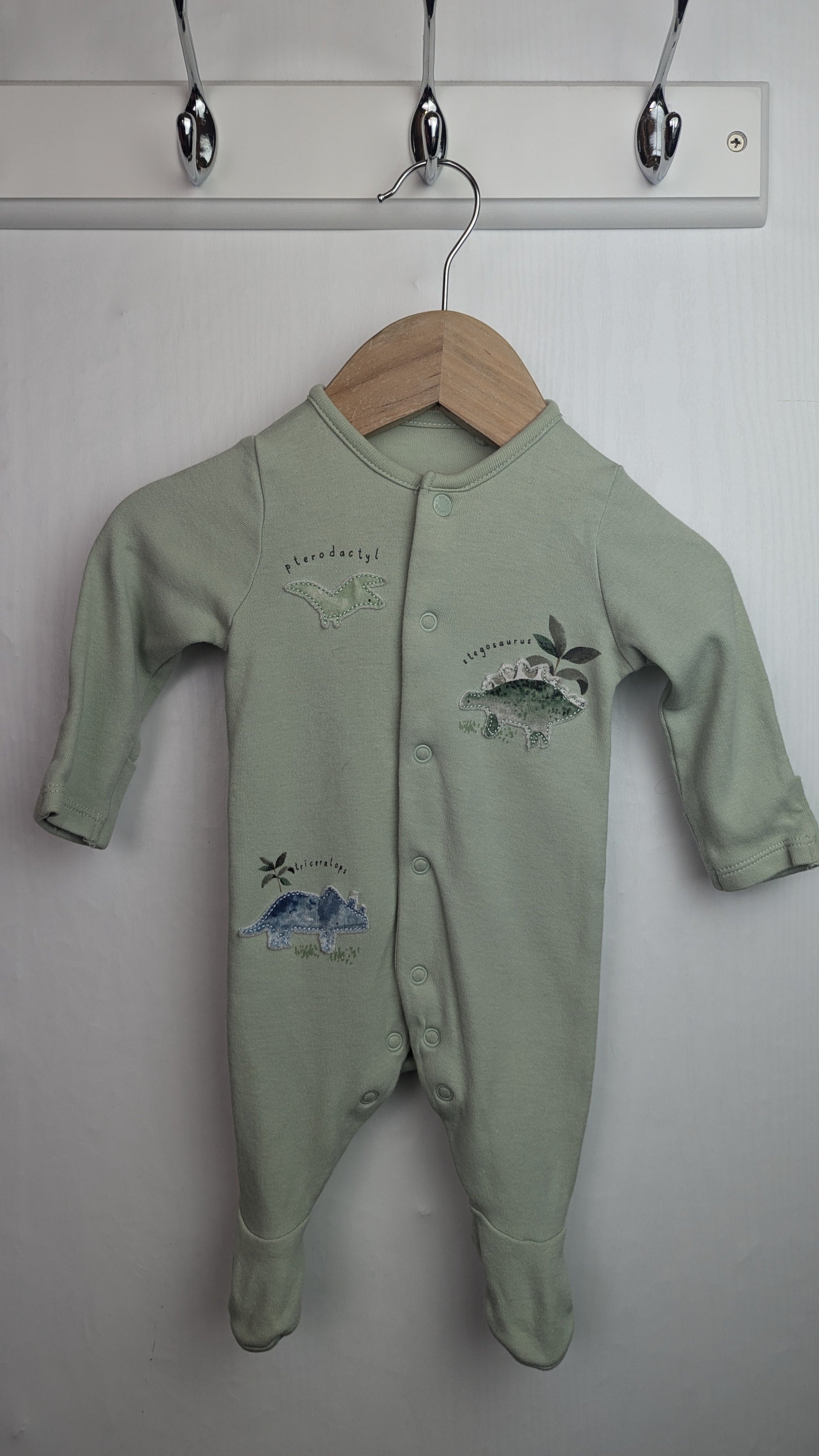 TU Green Dinosaur Sleepsuit - Boys 0 - 1 Month - Little Ones Preloved. Second Hand Children's & Preloved Baby, Kids, Girls & Boys Clothes. UK online