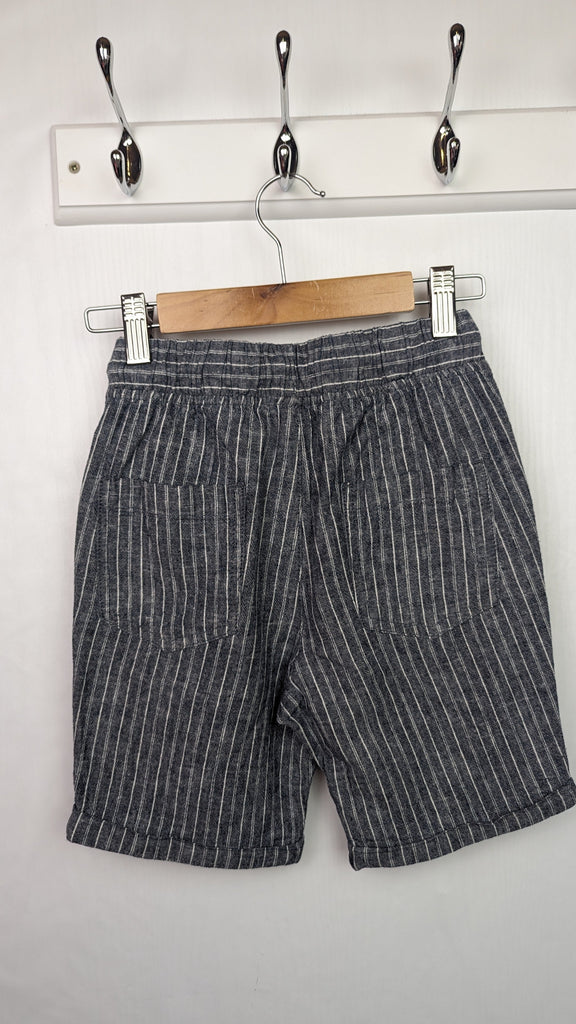 TU Grey Striped Linen & Cotton Shorts - Boys 7 Years TU Used, Preloved, Preworn & Second Hand Baby, Kids & Children's Clothing UK Online. Cheap affordable. Brands including Next, Joules, Nutmeg Morrisons, TU, F&F, H&M.