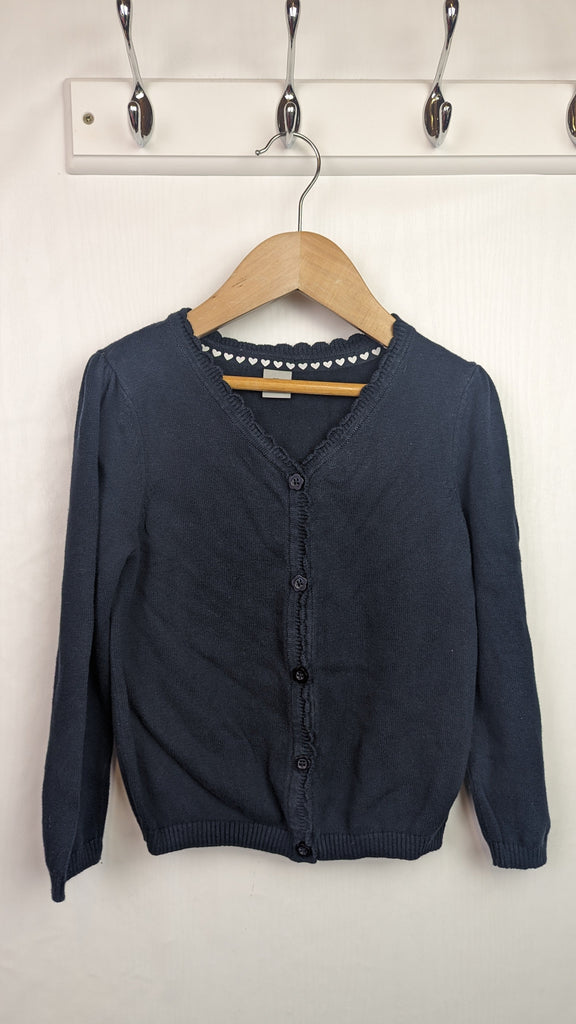 TU Navy School Cardigan - Girls 5 Years TU Used, Preloved, Preworn Baby, Girls & Boys Clothes. Kids & Children's second hand Clothing UK Online. Cheap affordable. Brands including Next, Joules, Nutmeg Morrisons, TU, F&F, H&M.