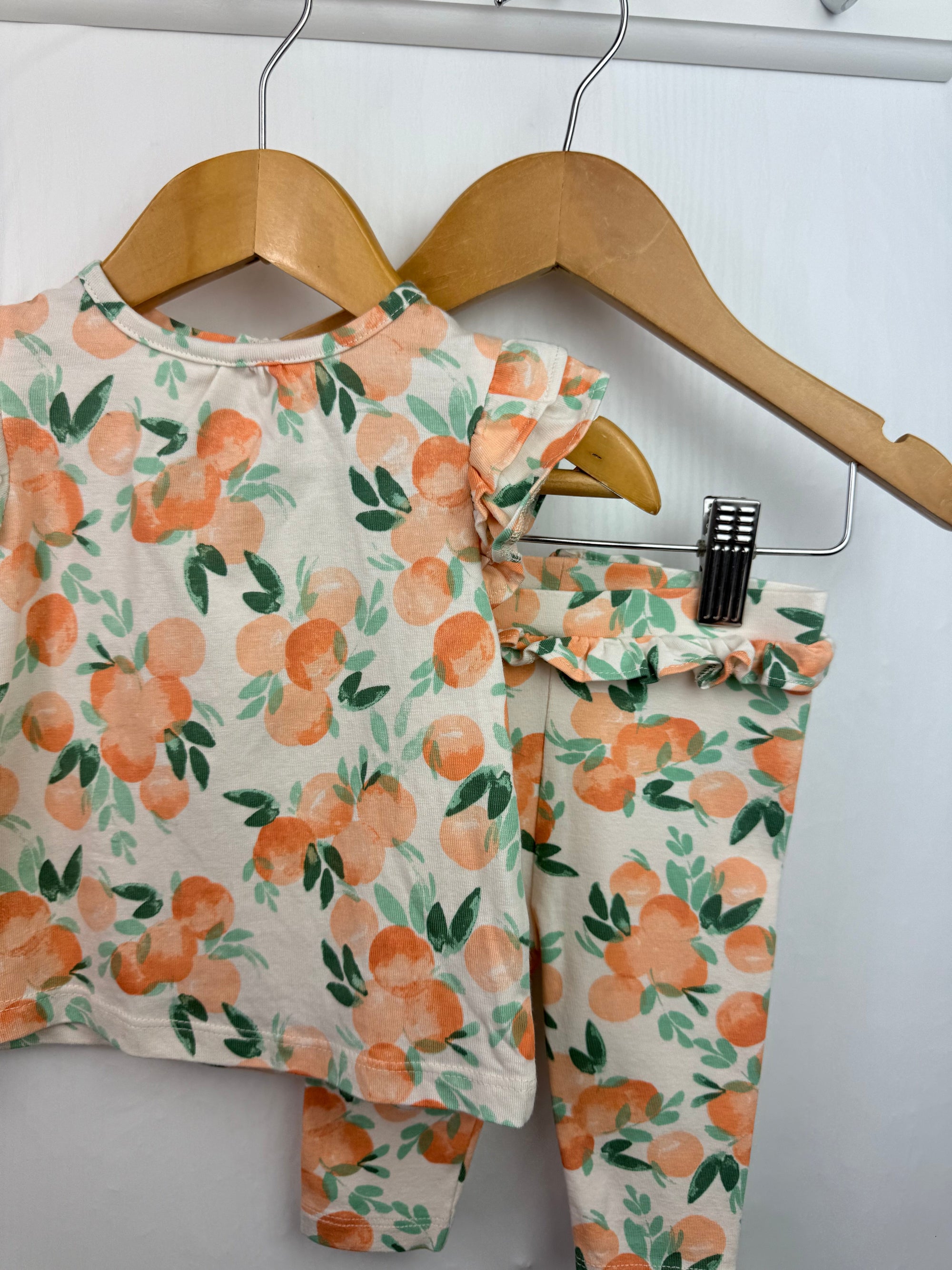 TU Peach Top & Leggings - Girls 0 - 3 Months - Little Ones Preloved. Second Hand Children's & Preloved Baby, Kids, Girls & Boys Clothes. UK online