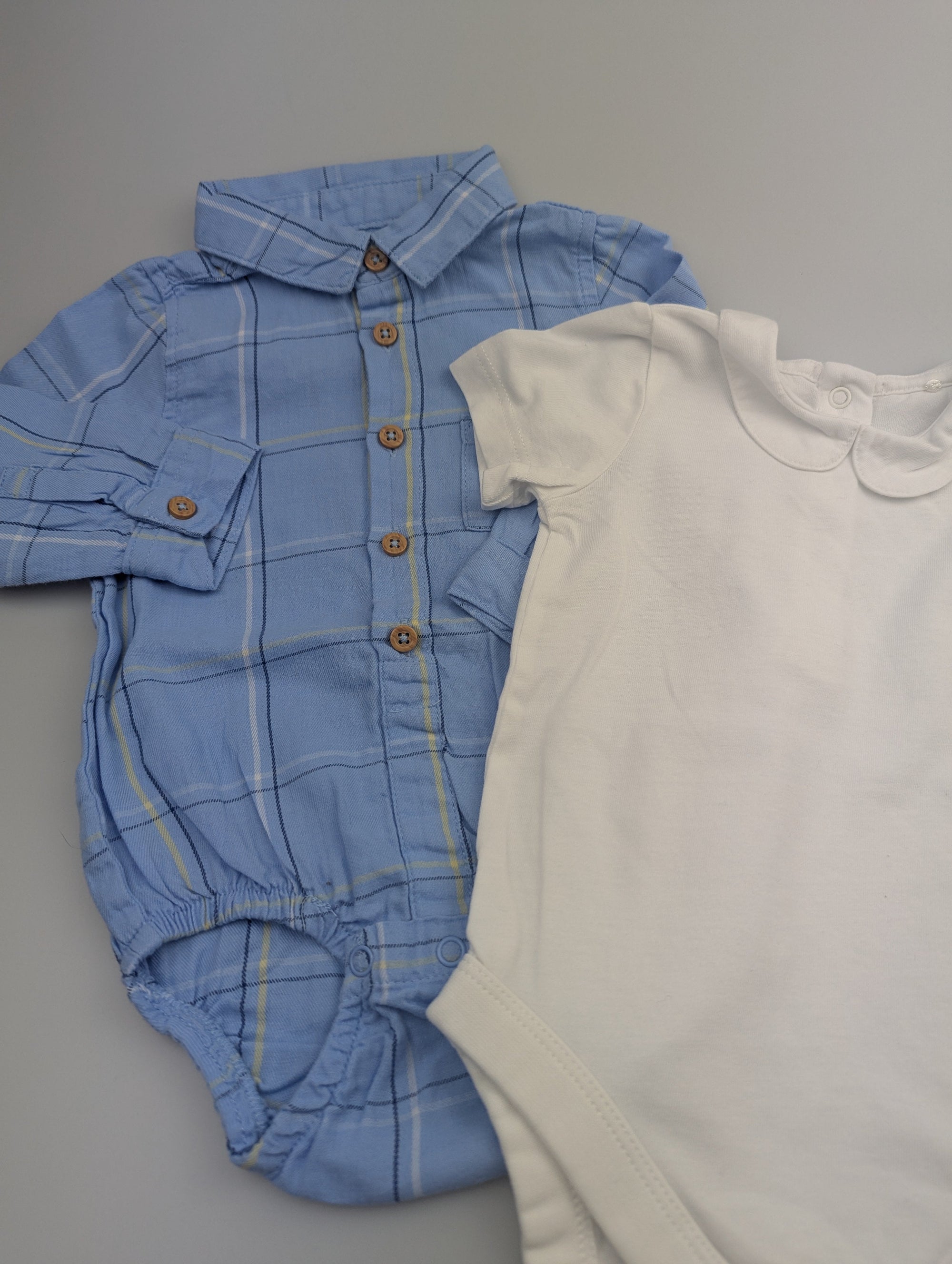 TU & Pep&Co Bodysuits - Boys 3 - 6 Months - Little Ones Preloved. Second Hand Children's & Preloved Baby, Kids, Girls & Boys Clothes. UK online