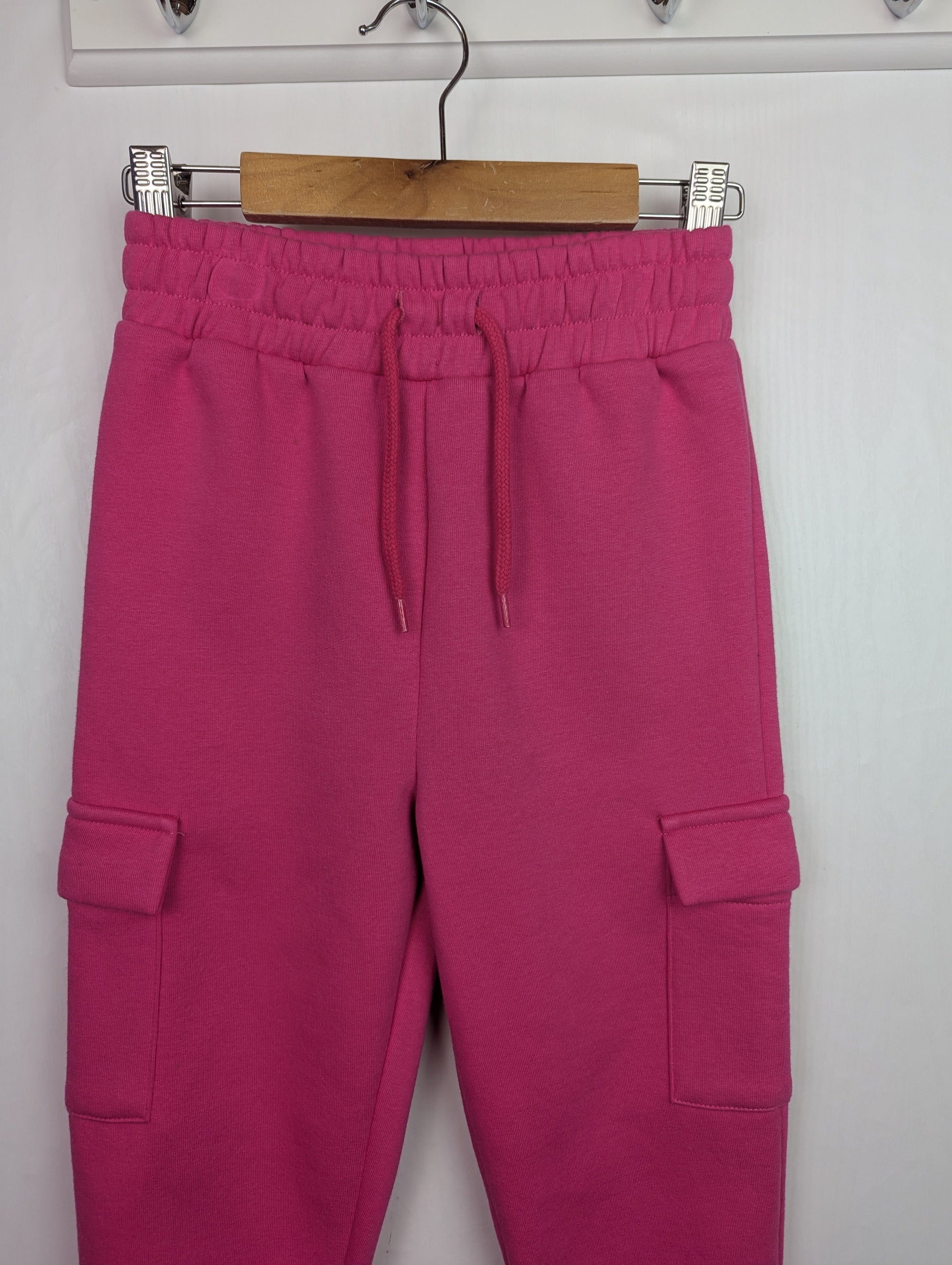 TU Pink Jogging Bottoms - Gils 5 Years - Little Ones Preloved. Second Hand Children's & Preloved Baby, Kids, Girls & Boys Clothes. UK online