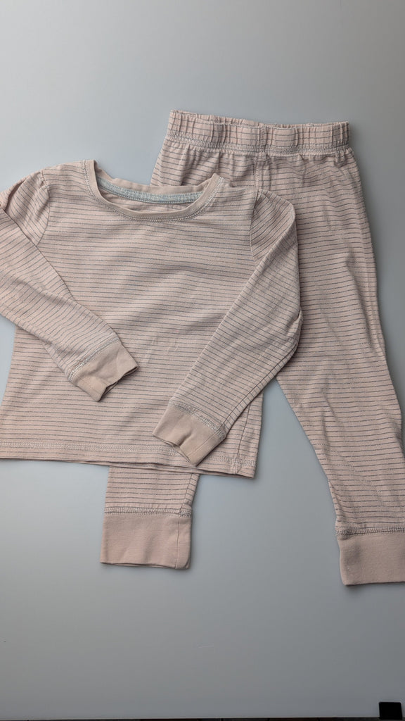 TU Pink & Silver Pyjama Set - Girls 2-3 Years Little Ones Preloved Used, Preloved, Preworn Baby, Girls & Boys Clothes. Kids & Children's second hand Clothing UK Online. Cheap affordable. Brands including Next, Joules, Nutmeg Morrisons, TU, F&F, H&M.