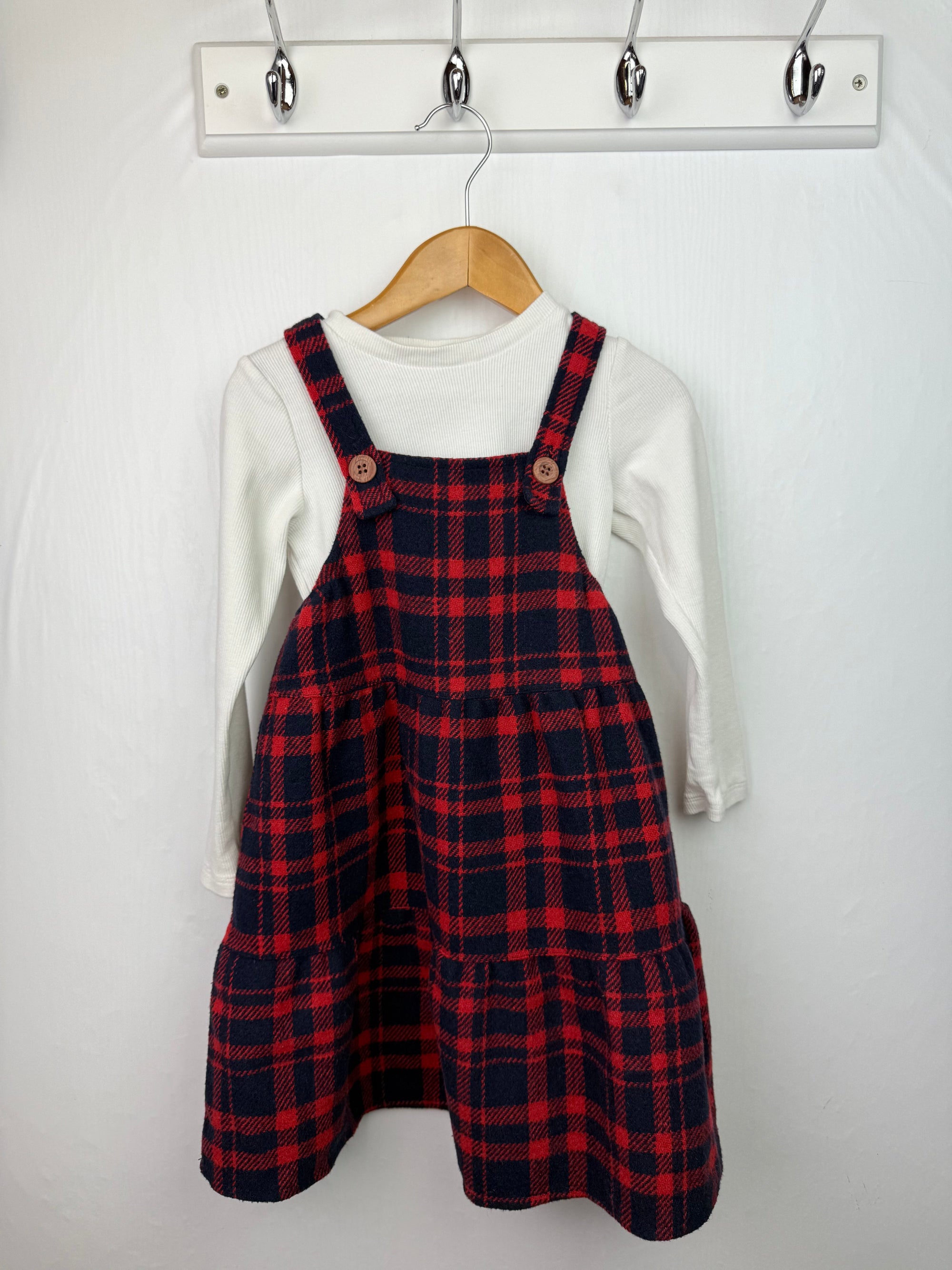 TU Plaid Dress & Ribbed Top - Girls 3 - 4 Years - Little Ones Preloved. Second Hand Children's & Preloved Baby, Kids, Girls & Boys Clothes. UK online