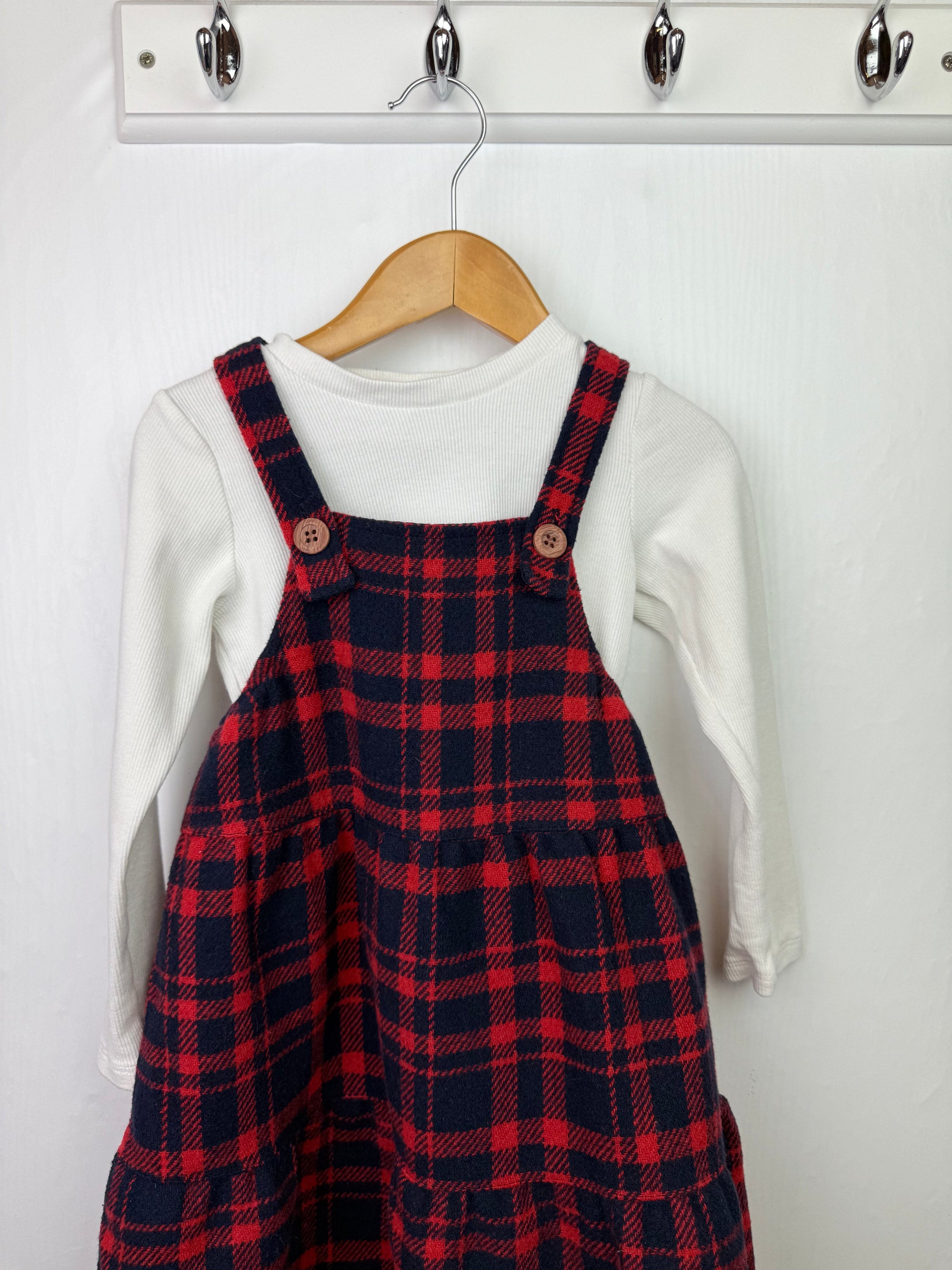 TU Plaid Dress & Ribbed Top - Girls 3 - 4 Years - Little Ones Preloved. Second Hand Children's & Preloved Baby, Kids, Girls & Boys Clothes. UK online