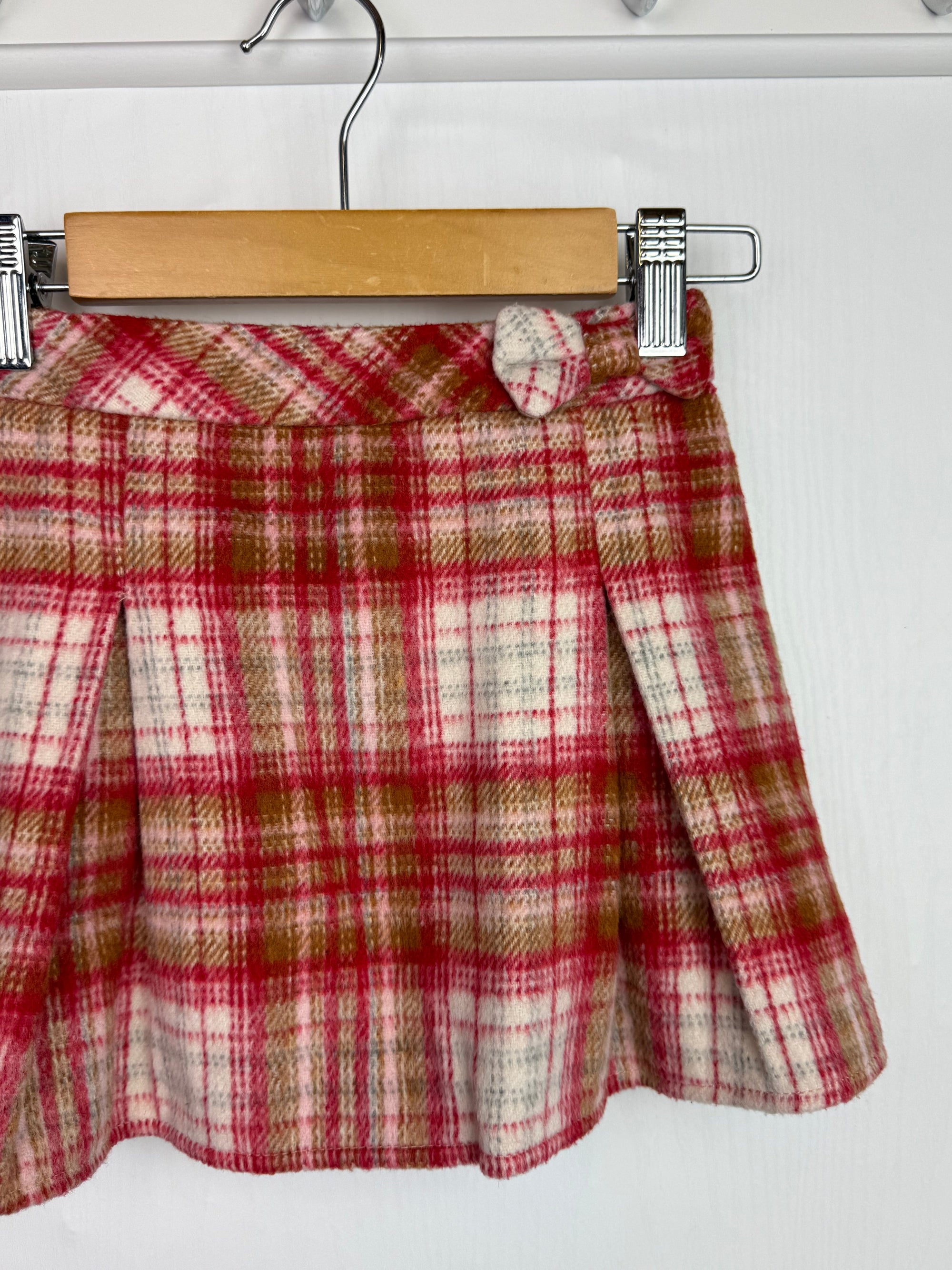 TU Plaid Fleece Skirt - Girls 2 - 3 Years - Little Ones Preloved. Second Hand Children's & Preloved Baby, Kids, Girls & Boys Clothes. UK online