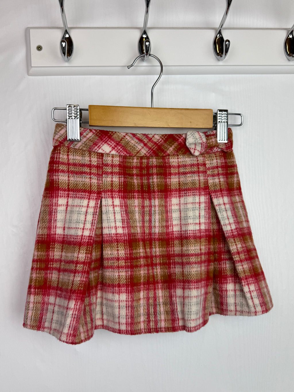 TU Plaid Fleece Skirt - Girls 2 - 3 Years - Little Ones Preloved. Second Hand Children's & Preloved Baby, Kids, Girls & Boys Clothes. UK online