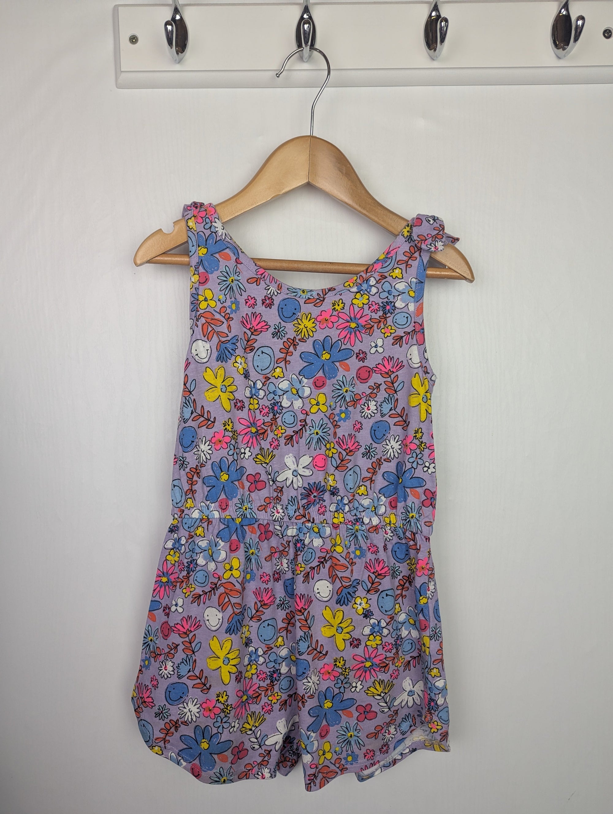 TU Purple Floral Playsuit - Girls 3 Years - Little Ones Preloved. Second Hand Children's & Preloved Baby, Kids, Girls & Boys Clothes. UK online