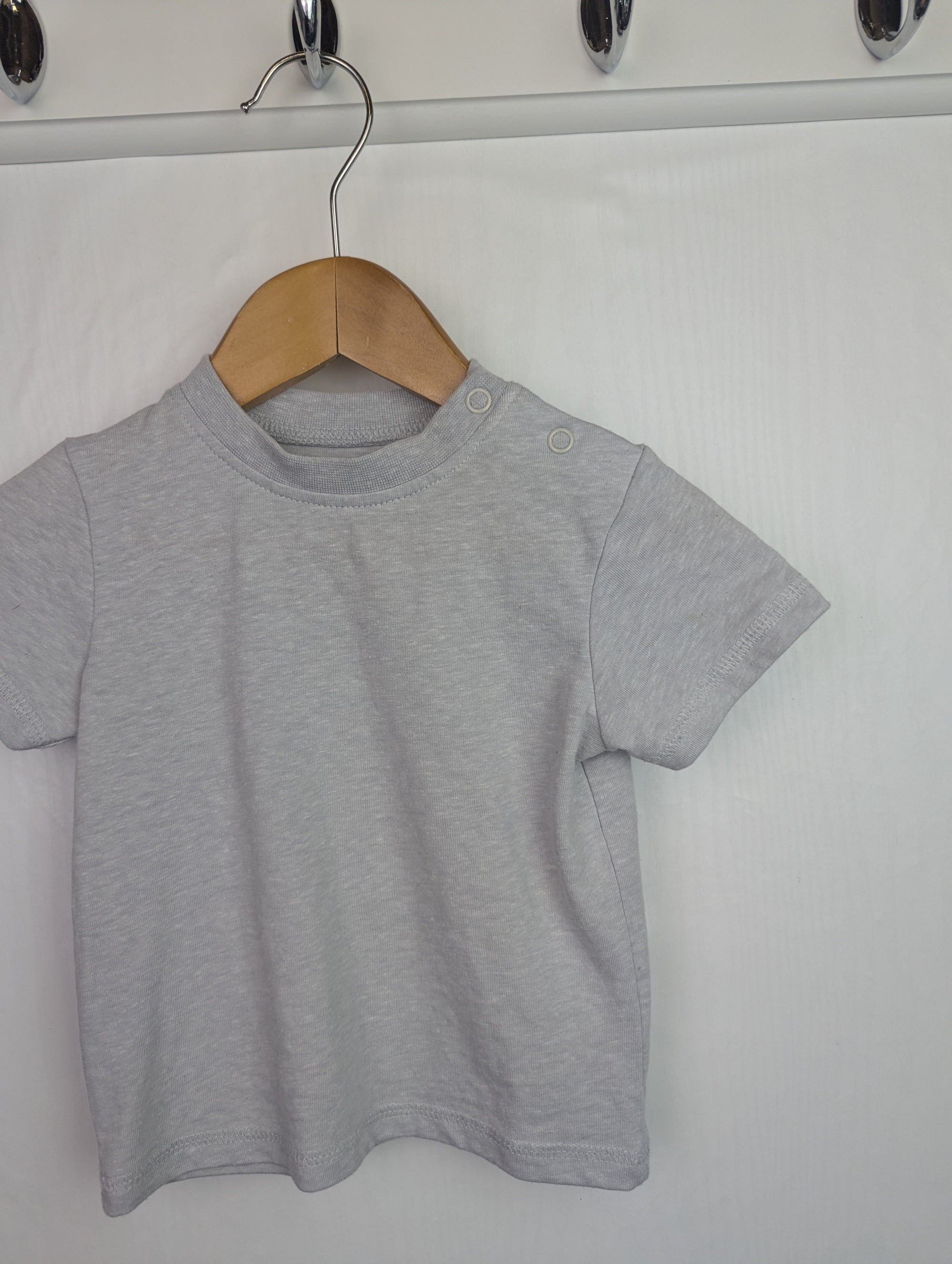 TU Short Sleeve Top - Girls 6 - 9 Months - Little Ones Preloved. Second Hand Children's & Preloved Baby, Kids, Girls & Boys Clothes. UK online
