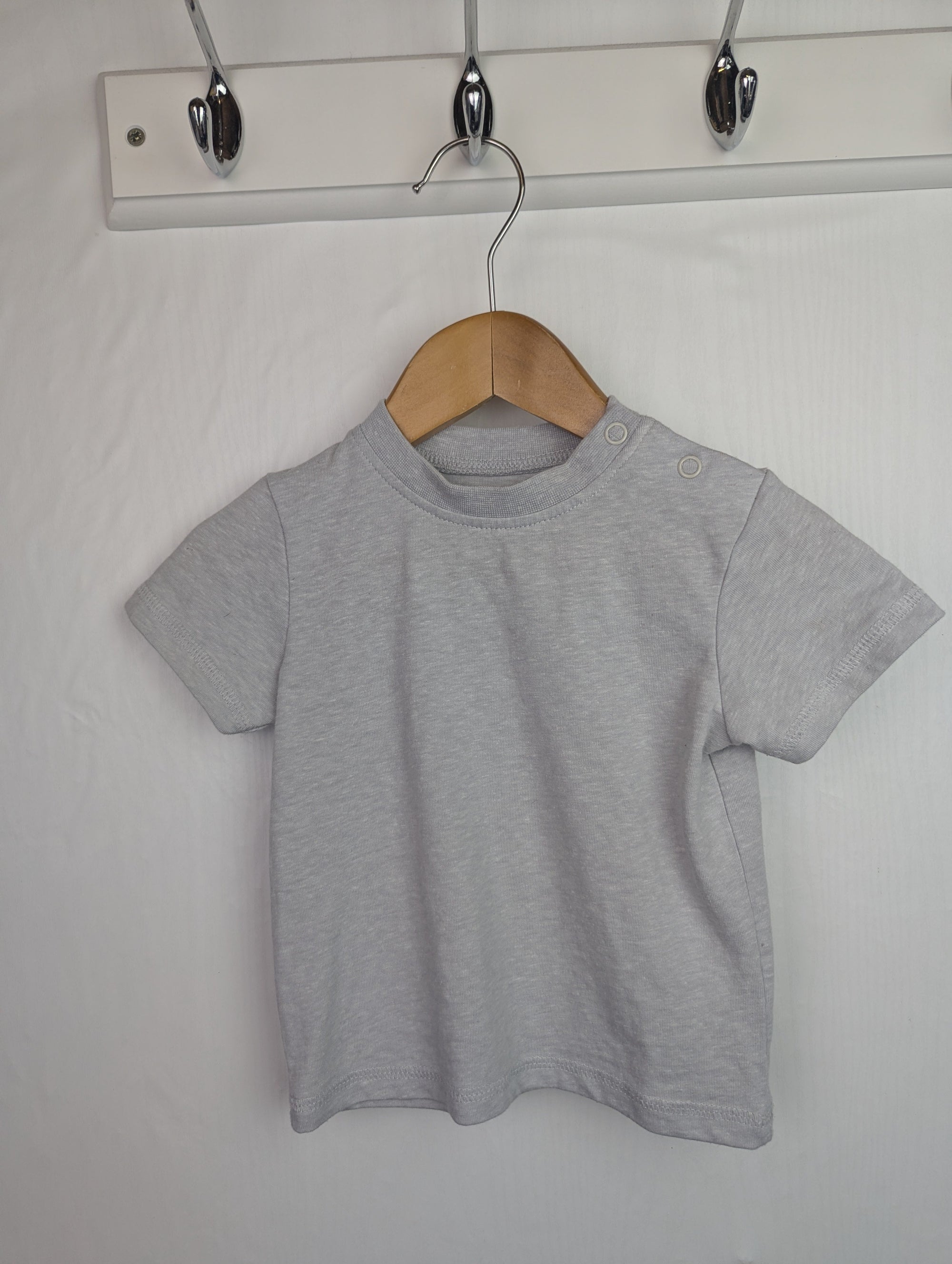 TU Short Sleeve Top - Girls 6 - 9 Months - Little Ones Preloved. Second Hand Children's & Preloved Baby, Kids, Girls & Boys Clothes. UK online