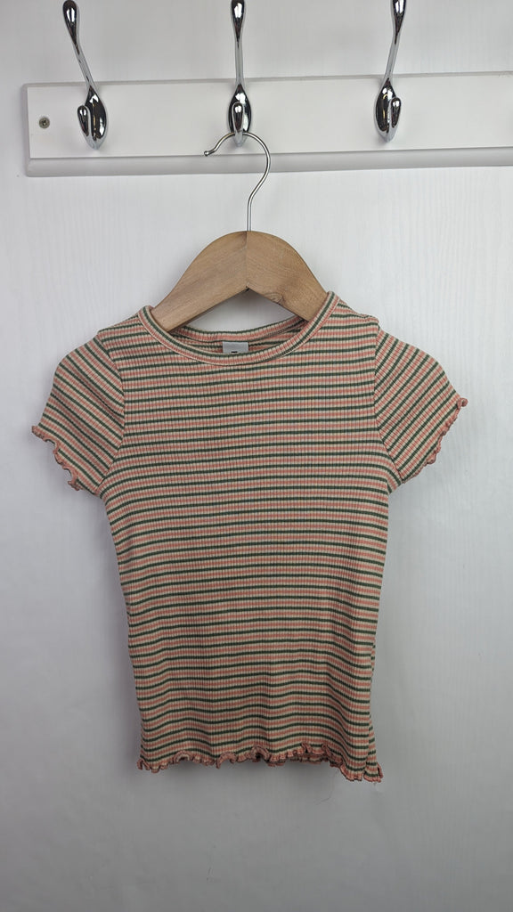 TU striped Stretch Top 4 Years TU Used, Preloved, Preworn Baby, Girls & Boys Clothes. Kids & Children's second hand Clothing UK Online. Cheap affordable. Brands including Next, Joules, Nutmeg Morrisons, TU, F&F, H&M.