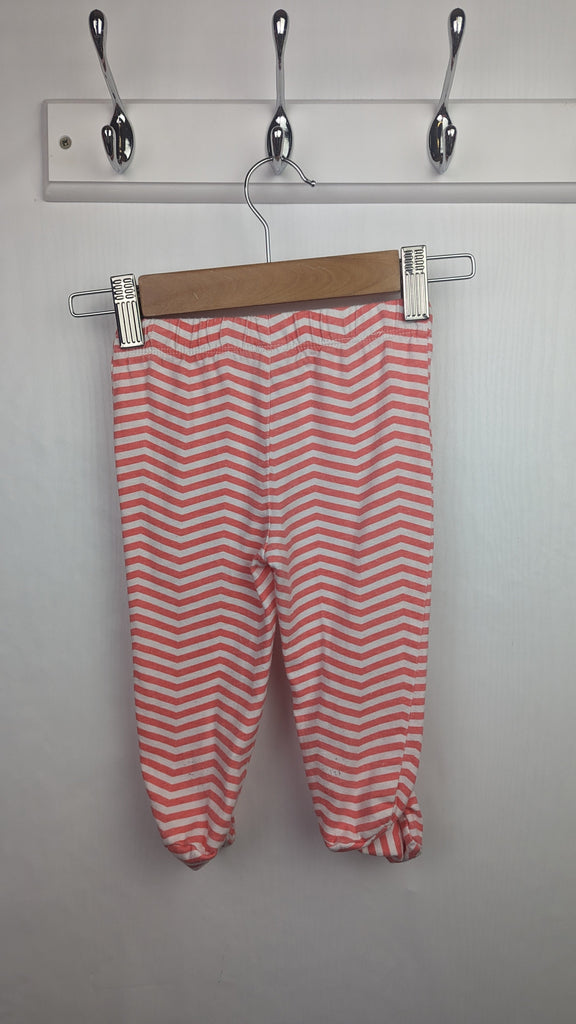 TU Ziz Zag Baby Bottoms 3-6m TU Used, Preloved, Preworn & Second Hand Baby, Kids & Children's Clothing UK Online. Cheap affordable. Brands including Next, Joules, Nutmeg Morrisons, TU, F&F, H&M.