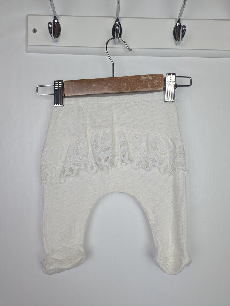 Unbranded Cream Eyelet Ruffle Leggings - Girls 0-3 Months Little Ones Preloved Used, Preloved, Preworn Baby, Girls & Boys Clothes. Kids & Children's second hand Clothing UK Online. Cheap affordable. Brands including Next, Joules, Nutmeg Morrisons, TU, F&F, H&M.