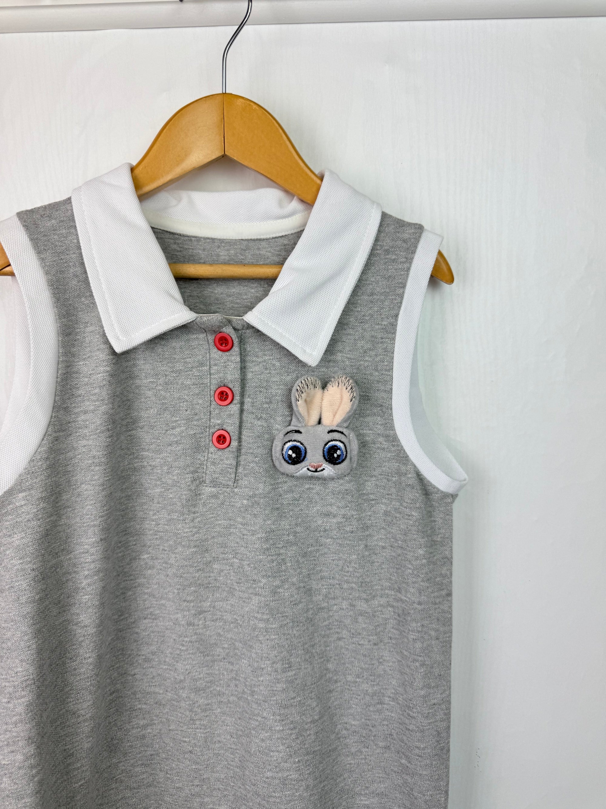 Unbranded Grey Bunny Pleated Dress - Girls 8 - 9 Years - Little Ones Preloved. Second Hand Children's & Preloved Baby, Kids, Girls & Boys Clothes. UK online