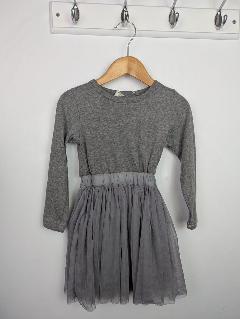 Unbranded Grey Mesh dress - Girls 2-3 Years Little Ones Preloved Used, Preloved, Preworn Baby, Girls & Boys Clothes. Kids & Children's second hand Clothing UK Online. Cheap affordable. Brands including Next, Joules, Nutmeg Morrisons, TU, F&F, H&M.