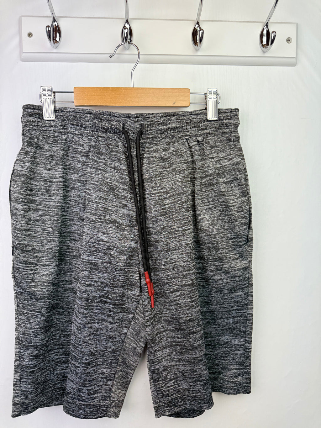 Unbranded Grey Shorts - Boys 13 - 14 Years - Little Ones Preloved. Second Hand Children's & Preloved Baby, Kids, Girls & Boys Clothes. UK online