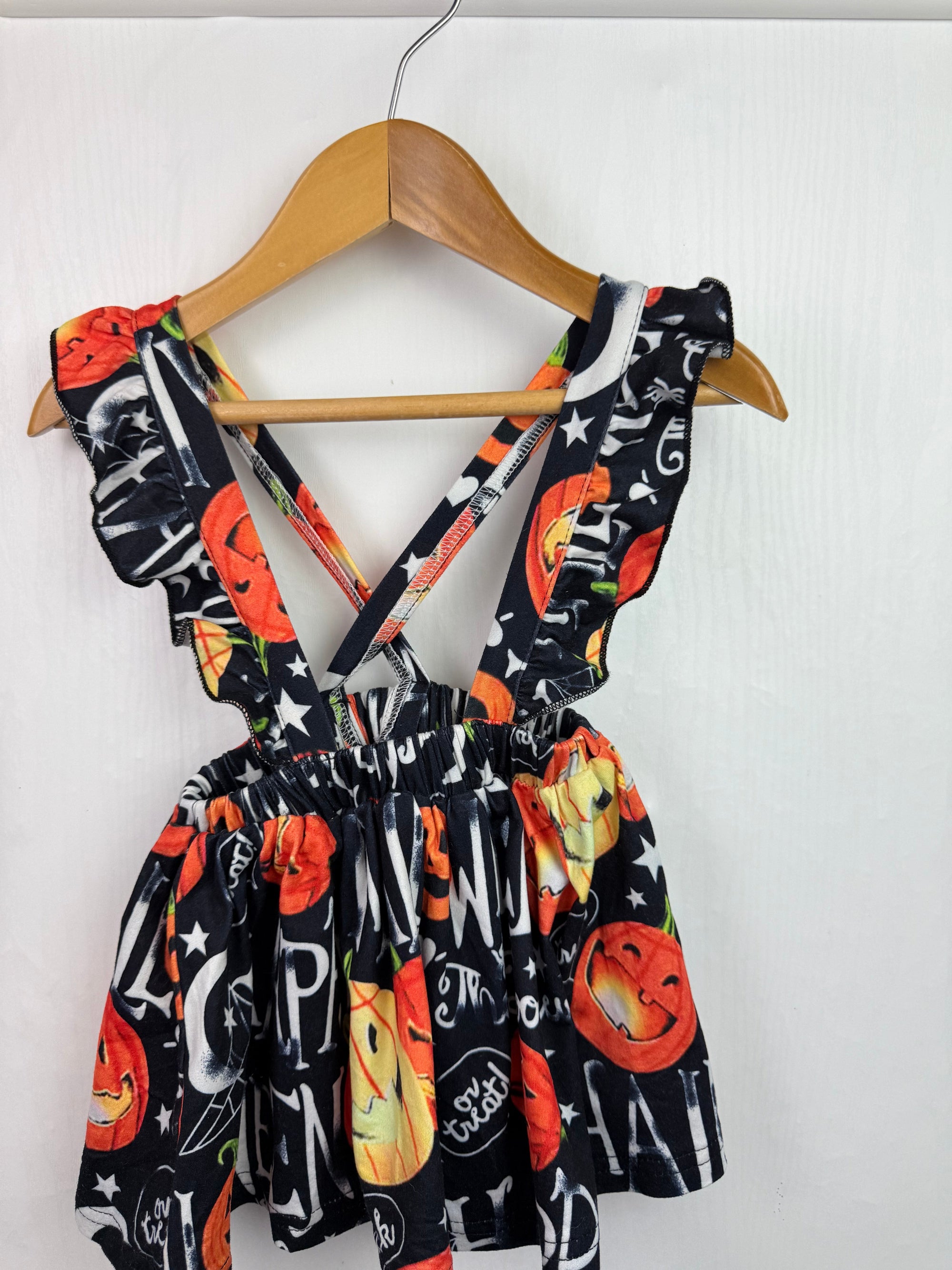 Unbranded Halloween Skirt - Baby Girls 3 - 6 Months - Little Ones Preloved. Second Hand Children's & Preloved Baby, Kids, Girls & Boys Clothes. UK online