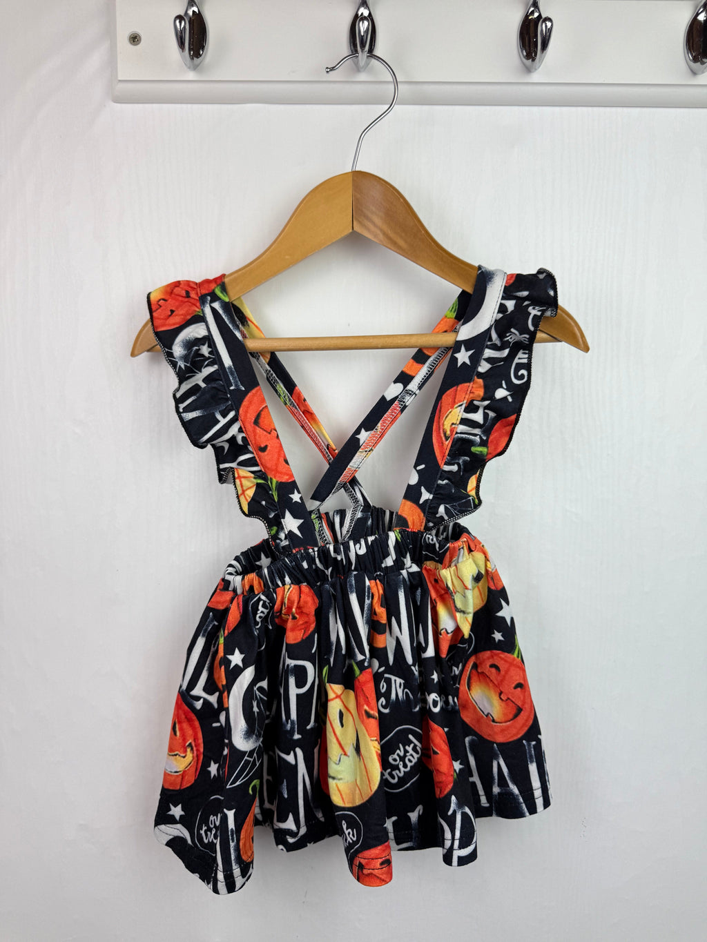 Unbranded Halloween Skirt - Baby Girls 3 - 6 Months - Little Ones Preloved. Second Hand Children's & Preloved Baby, Kids, Girls & Boys Clothes. UK online