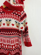 Unbranded Knit Christmas Romper & Hat - Unisex 9 - 12 Months - Little Ones Preloved. Second Hand Children's & Preloved Baby, Kids, Girls & Boys Clothes. UK online
