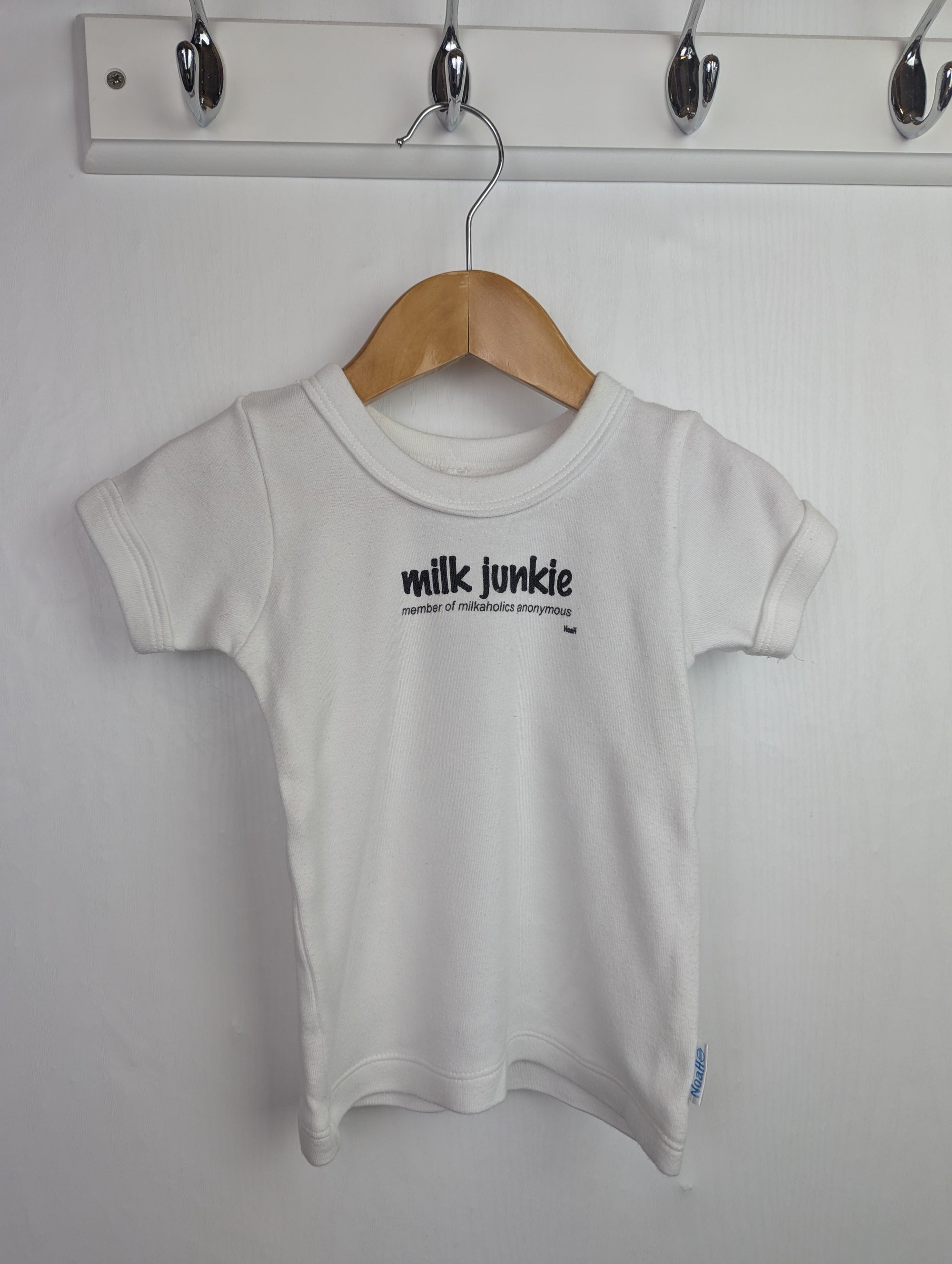 Unbranded Milk Junkie Top - Unisex 6 - 12 Months - Little Ones Preloved. Second Hand Children's & Preloved Baby, Kids, Girls & Boys Clothes. UK online