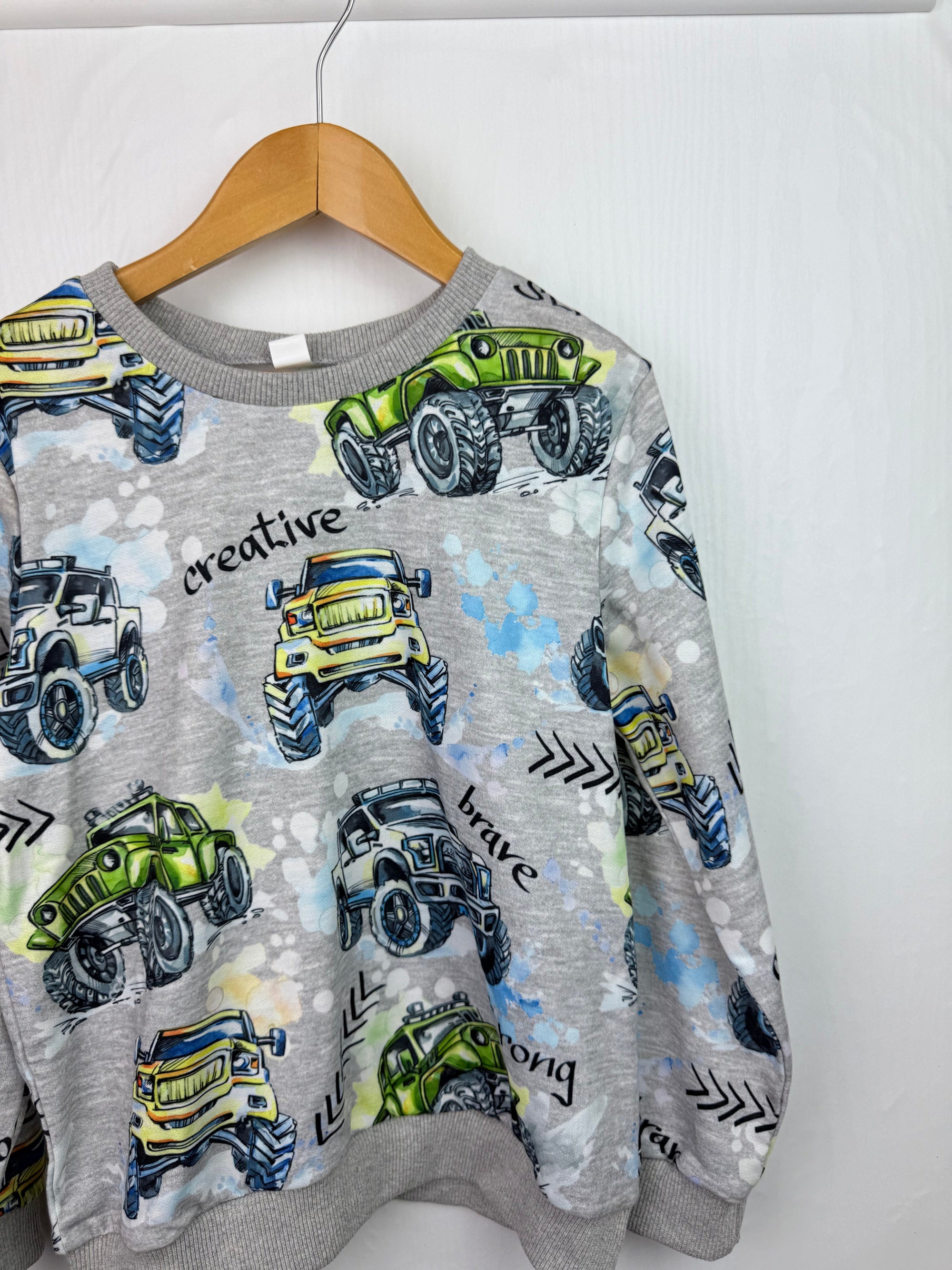 Unbranded Monster Truck Jumper - Boys 5 - 6 Years - Little Ones Preloved. Second Hand Children's & Preloved Baby, Kids, Girls & Boys Clothes. UK online