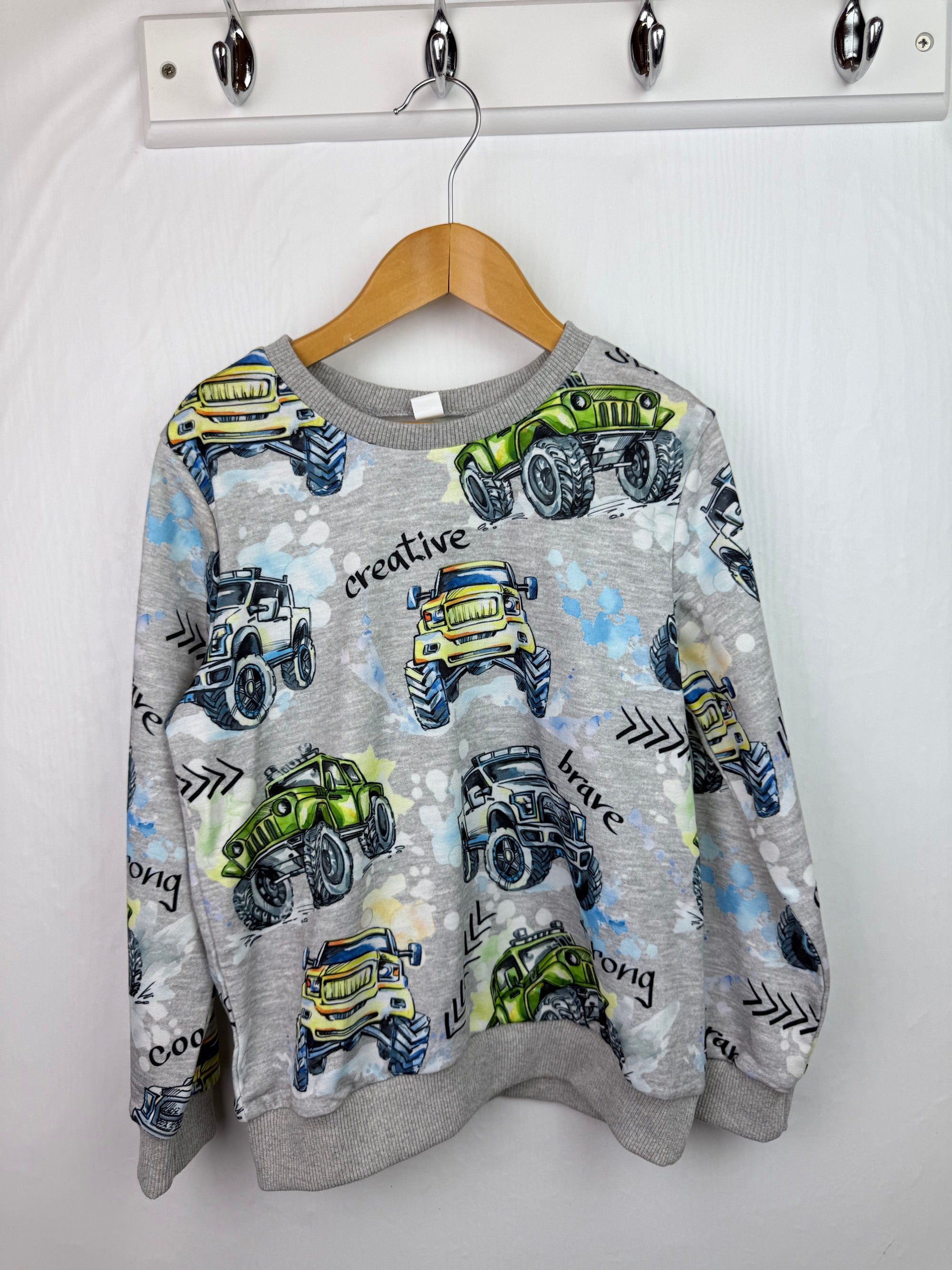 Unbranded Monster Truck Jumper - Boys 5 - 6 Years - Little Ones Preloved. Second Hand Children's & Preloved Baby, Kids, Girls & Boys Clothes. UK online