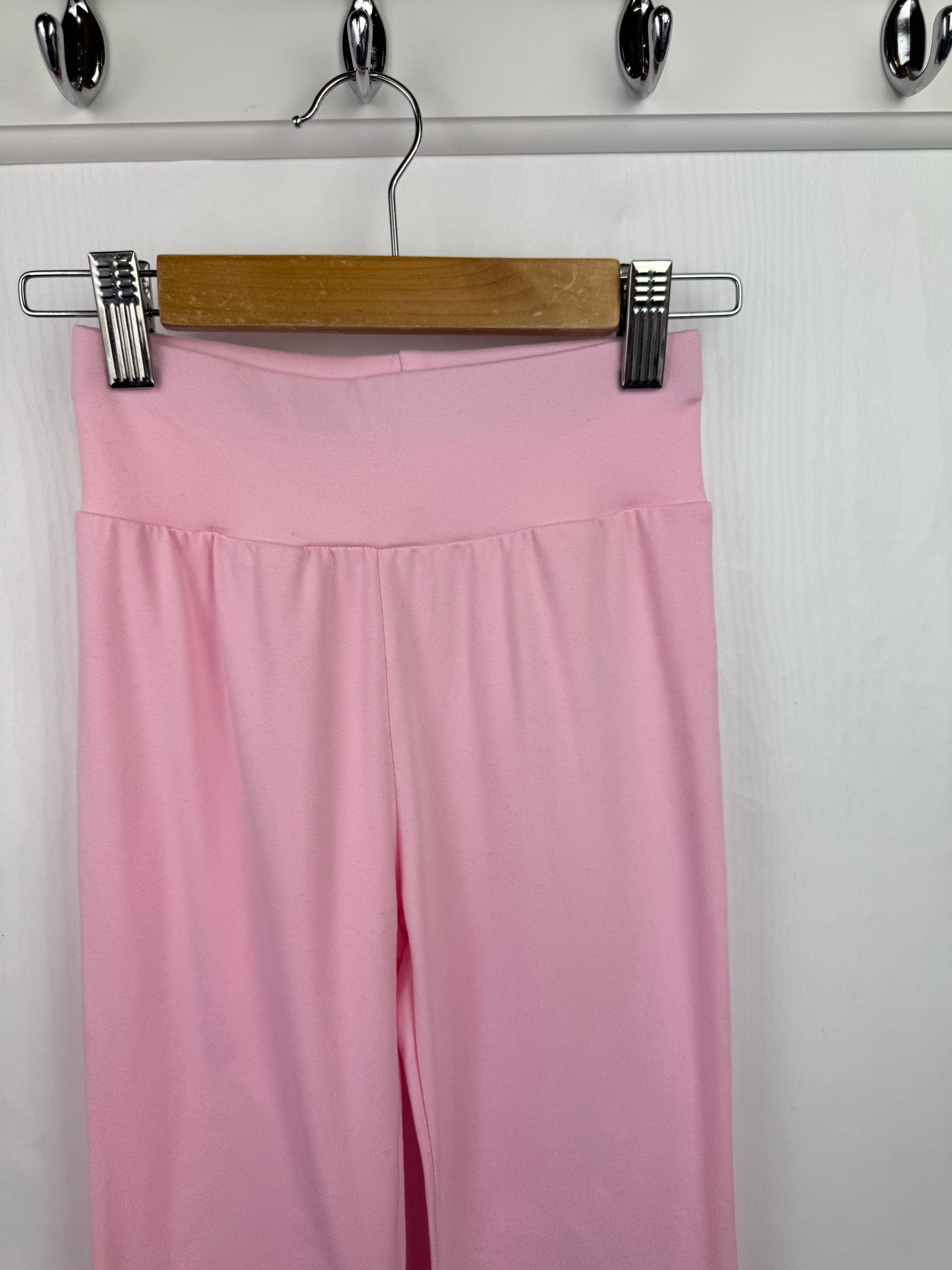 Unbranded Pink Flared Trousers - Girls 5 - 6 Years - Little Ones Preloved. Second Hand Children's & Preloved Baby, Kids, Girls & Boys Clothes. UK online