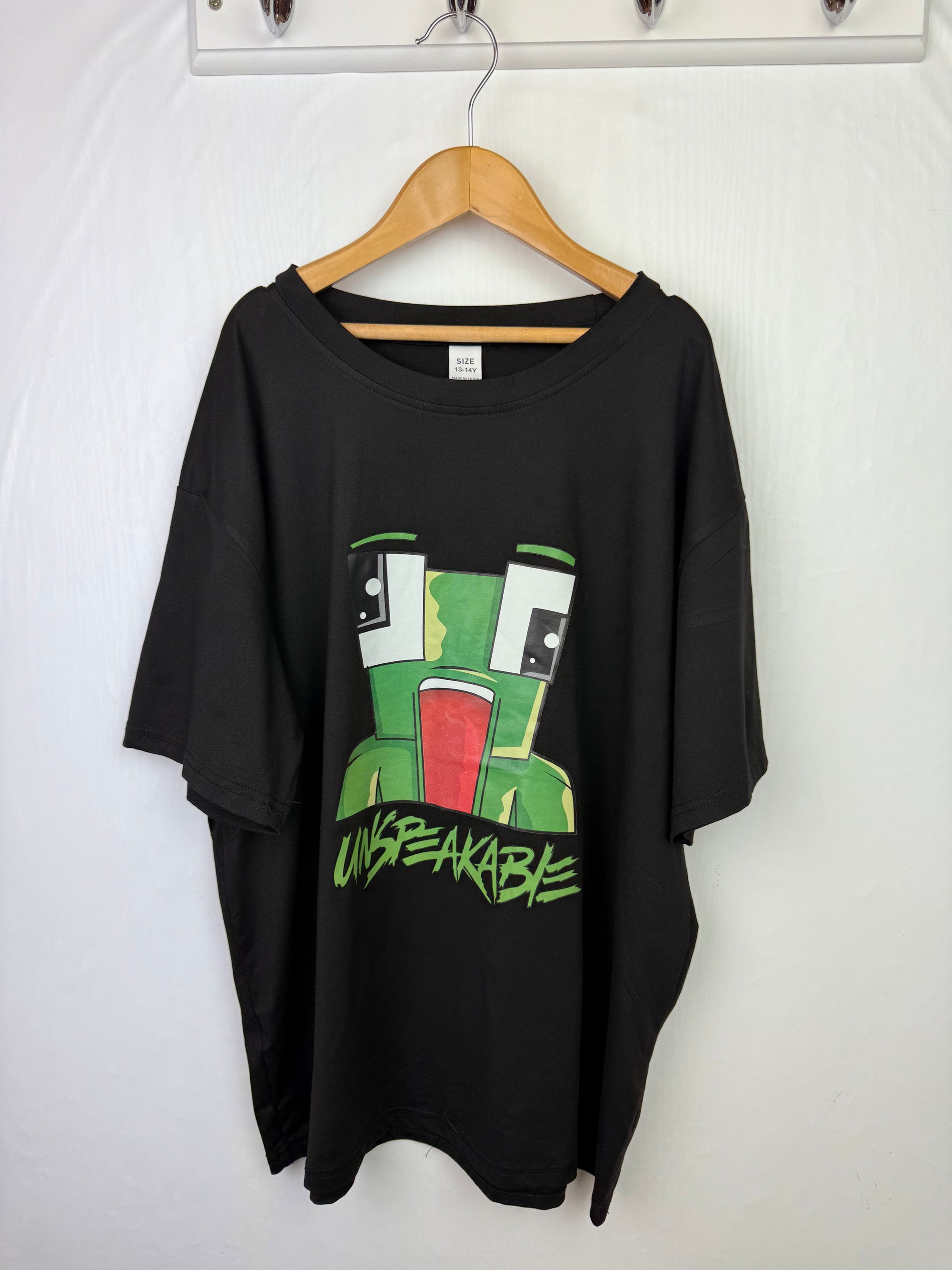 Unbranded Unspeakable Top - Boys 13 - 14 Years - Little Ones Preloved. Second Hand Children's & Preloved Baby, Kids, Girls & Boys Clothes. UK online