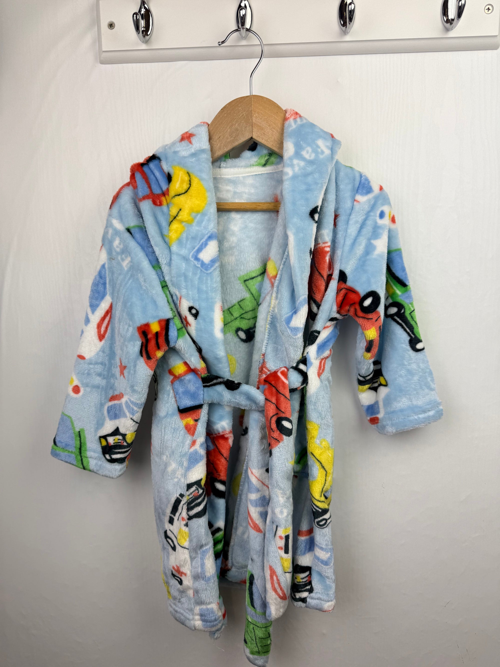 Unbranded Vehicles Dressing Gown - Boys 2 - 3 Years - Little Ones Preloved. Second Hand Children's & Preloved Baby, Kids, Girls & Boys Clothes. UK online