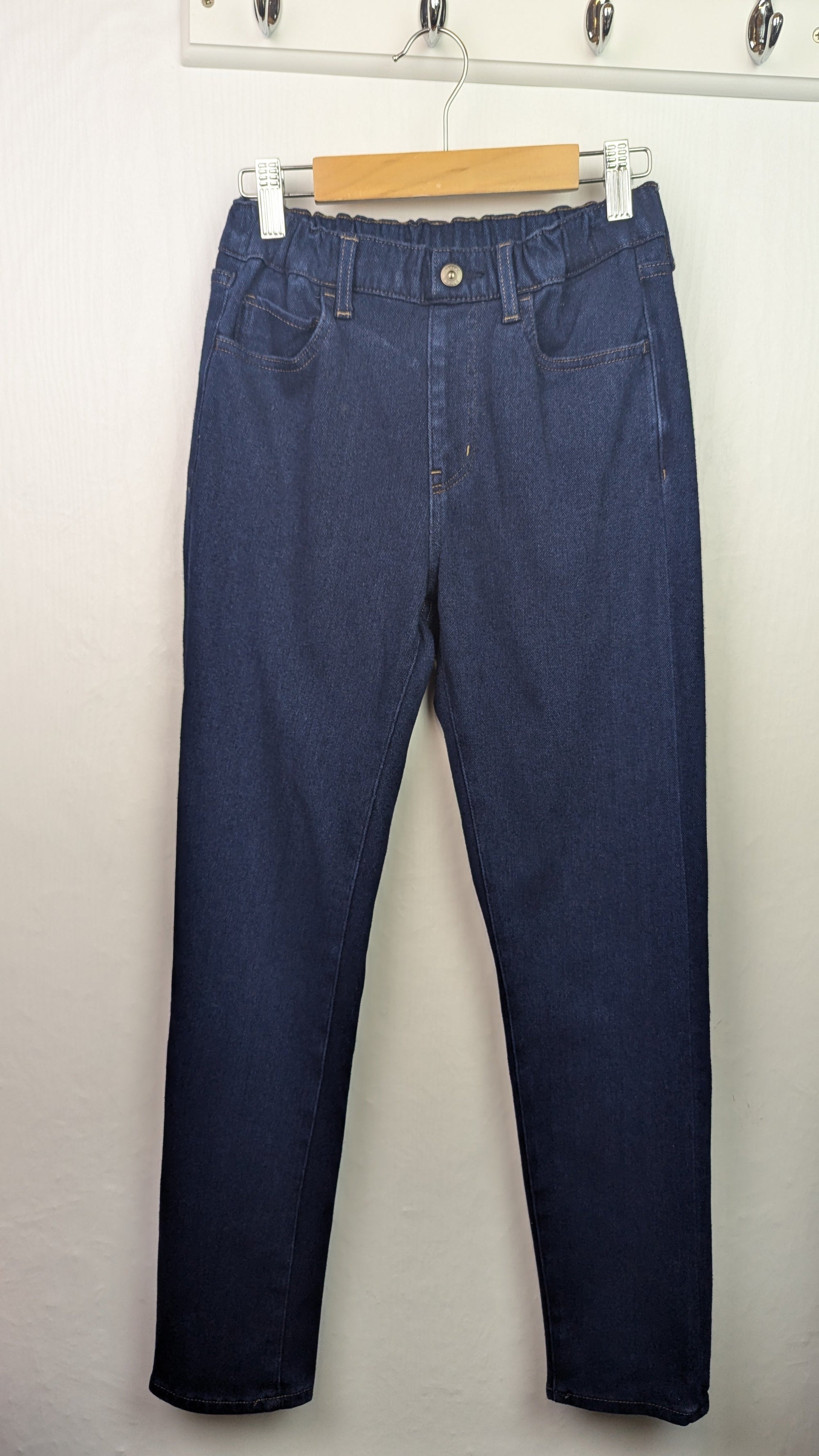 Uniqlo Dark Blue Lined Jeans - Girls 11 - 12 Years - Little Ones Preloved. Second Hand Children's & Preloved Baby, Kids, Girls & Boys Clothes. UK online
