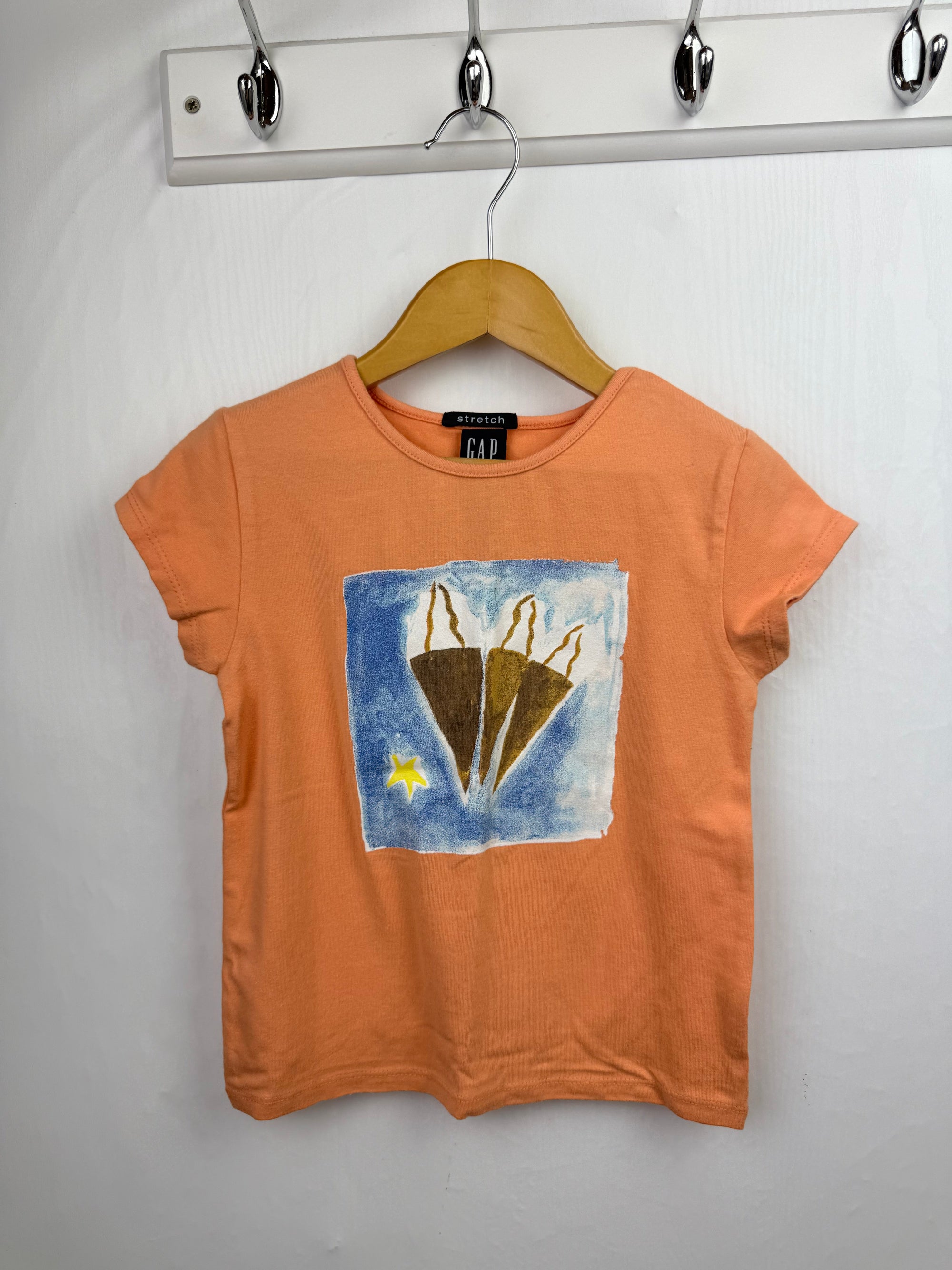 Vintage Gap Icecream Top - Girls 4 - 5 Years - Little Ones Preloved. Second Hand Children's & Preloved Baby, Kids, Girls & Boys Clothes. UK online