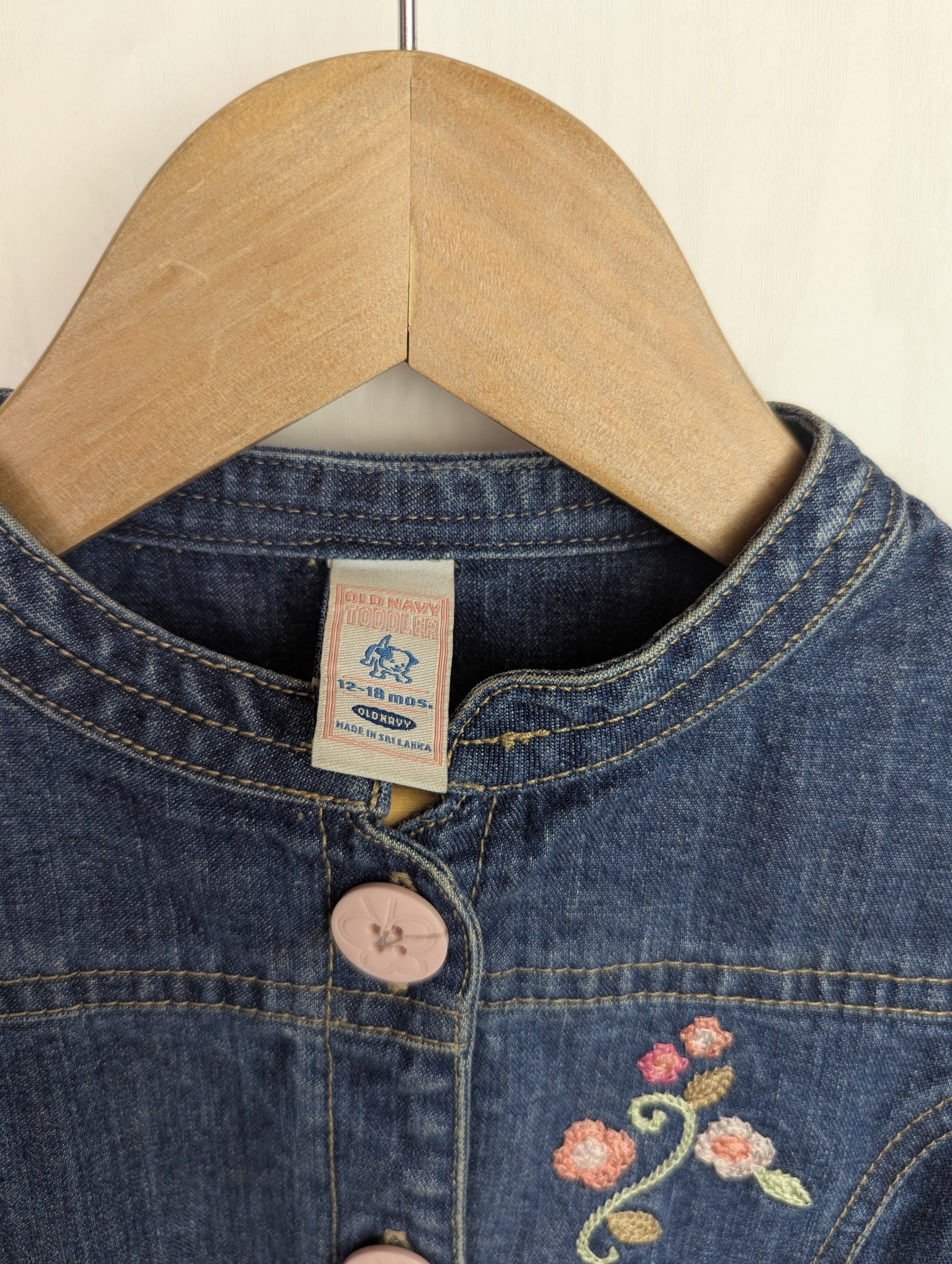 Vintage Old Navy Floral Denim Jacket - Girls 12 - 18 Months - Little Ones Preloved. Second Hand Children's & Preloved Baby, Kids, Girls & Boys Clothes. UK online