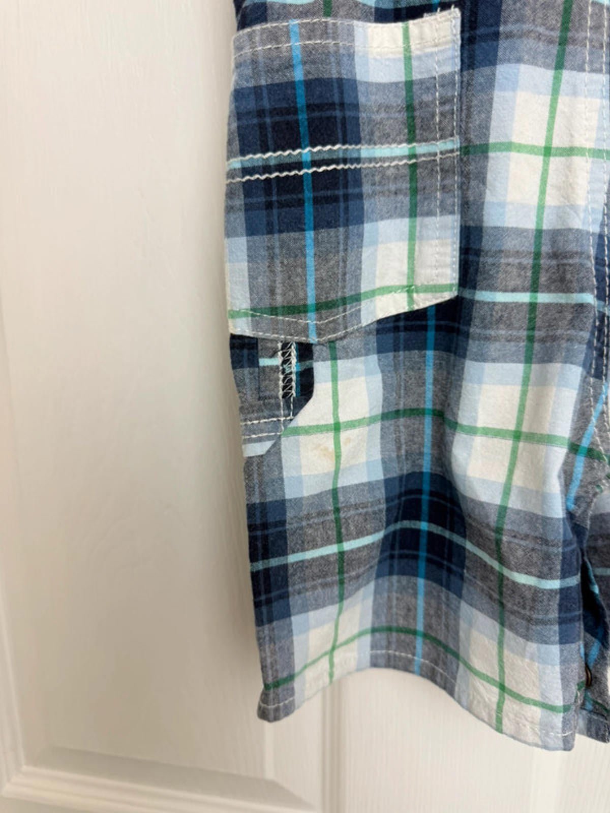 Vintage Oshkosh B’Gosh checked Shortall dungarees - Boys 24 Months - Little Ones Preloved. Second Hand Children's & Preloved Baby, Kids, Girls & Boys Clothes. UK online