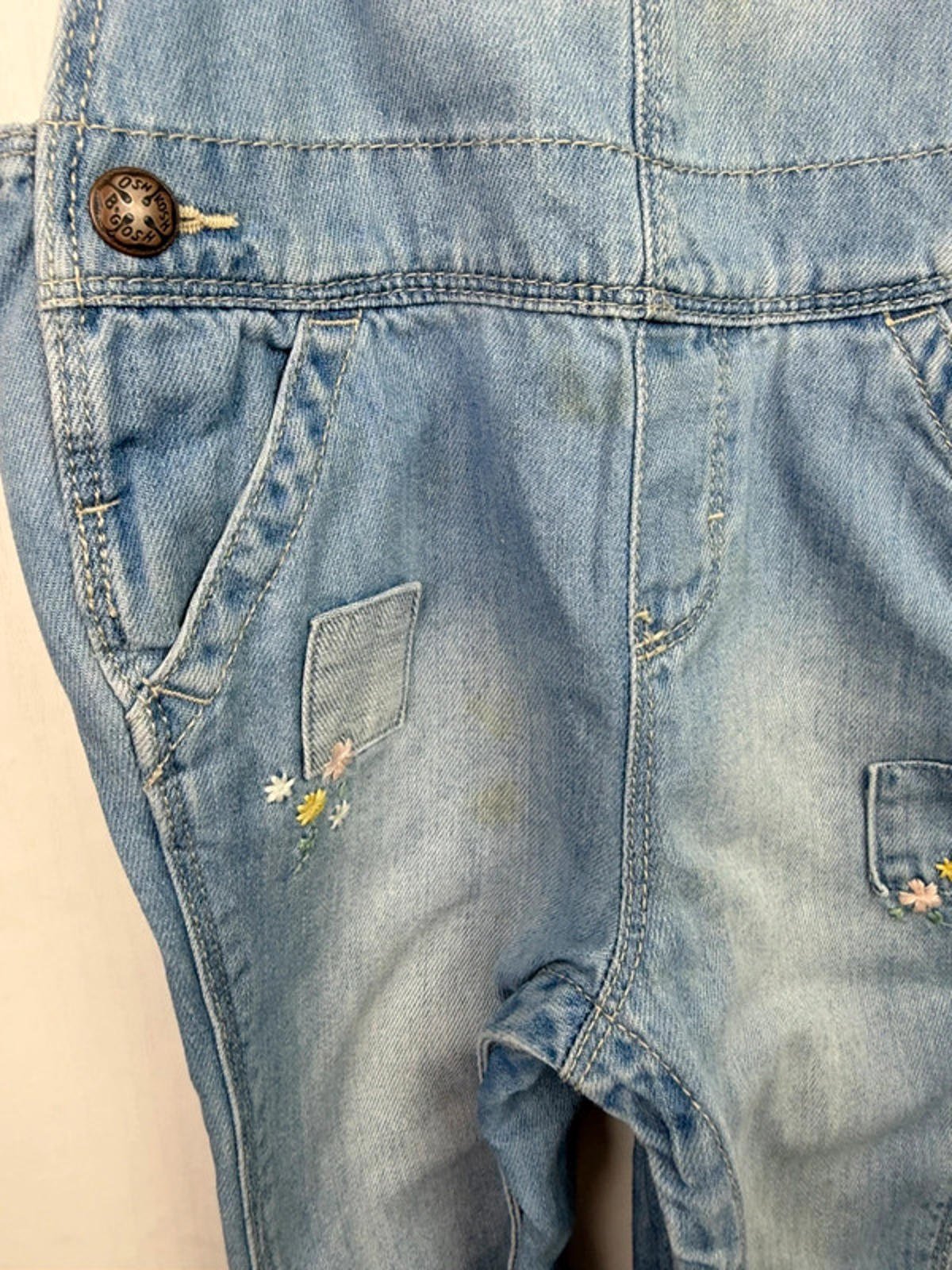 Vintage Oshkosh Denim Floral Dungarees - Girls 18 Months - Little Ones Preloved. Second Hand Children's & Preloved Baby, Kids, Girls & Boys Clothes. UK online