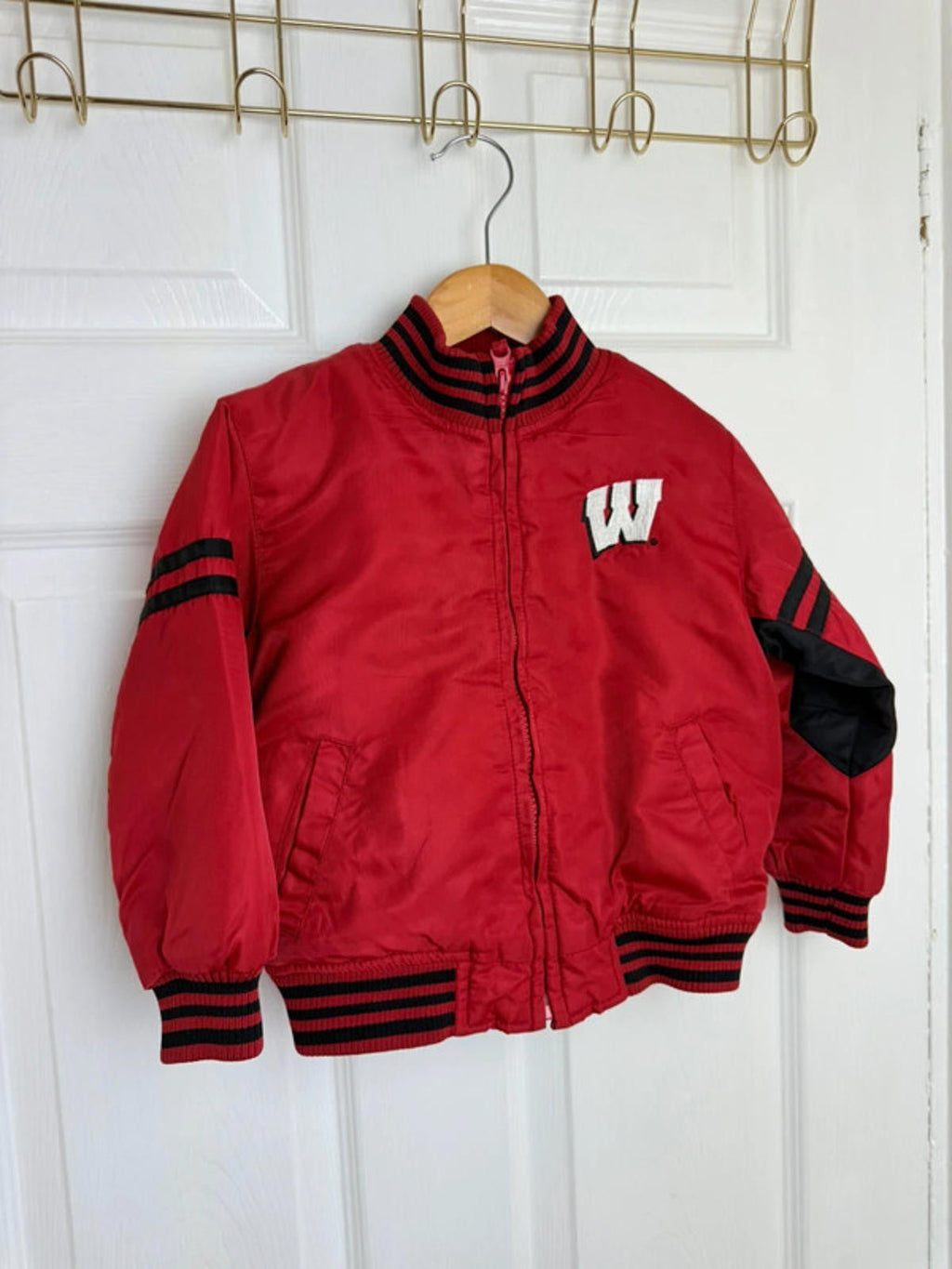 Vintage Team Starter Badgers Varsity Jacket - Kids 4T - Little Ones Preloved. Second Hand Children's & Preloved Baby, Kids, Girls & Boys Clothes. UK online