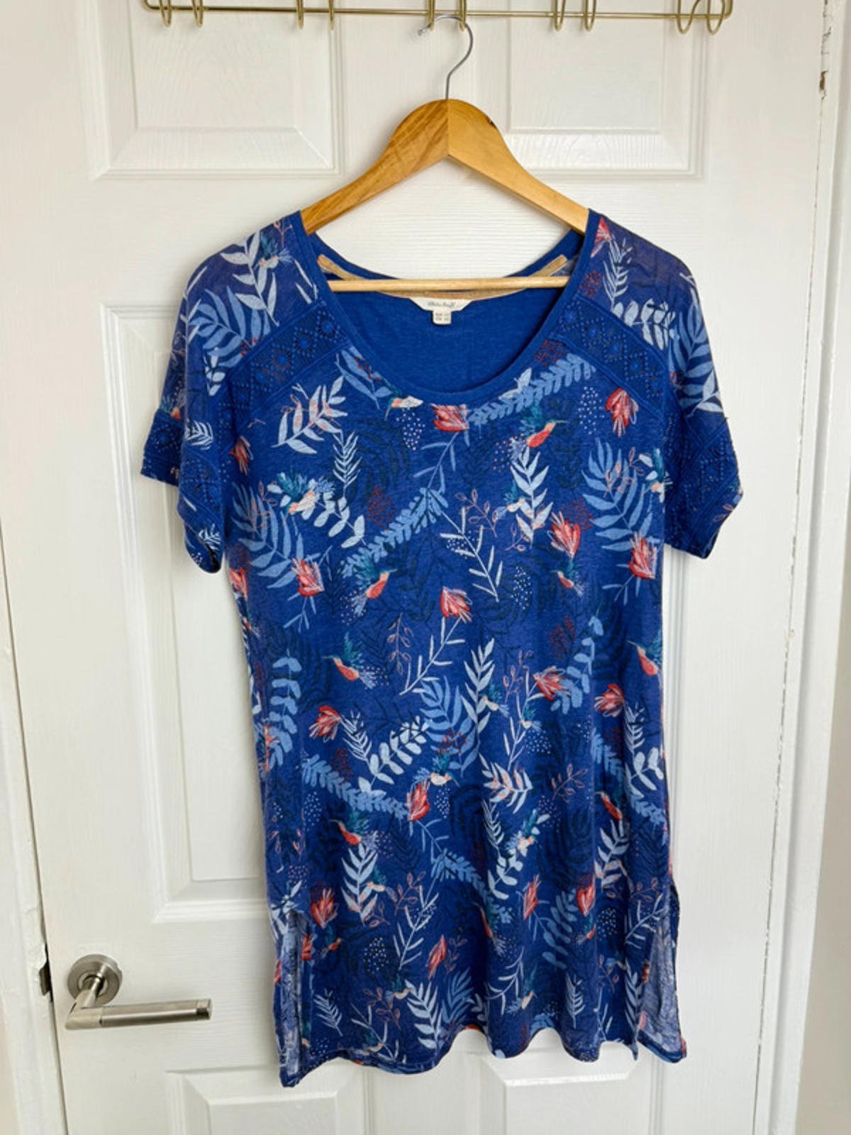 White Stuff Blue Floral Tunic Top - Ladies Size 12 - Little Ones Preloved. Second Hand Children's & Preloved Baby, Kids, Girls & Boys Clothes. UK online