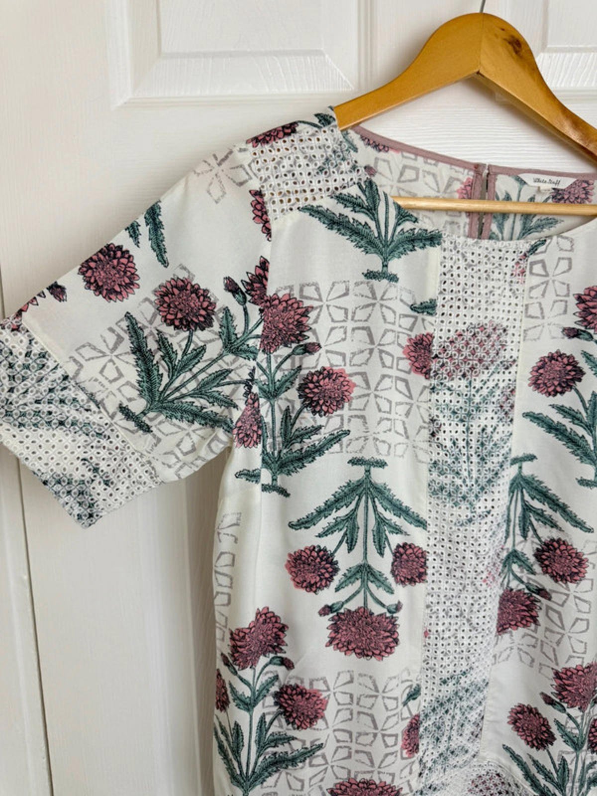 White Stuff Floral Eyelet Print Short sleeve top - Ladies size 14 - Little Ones Preloved. Second Hand Children's & Preloved Baby, Kids, Girls & Boys Clothes. UK online