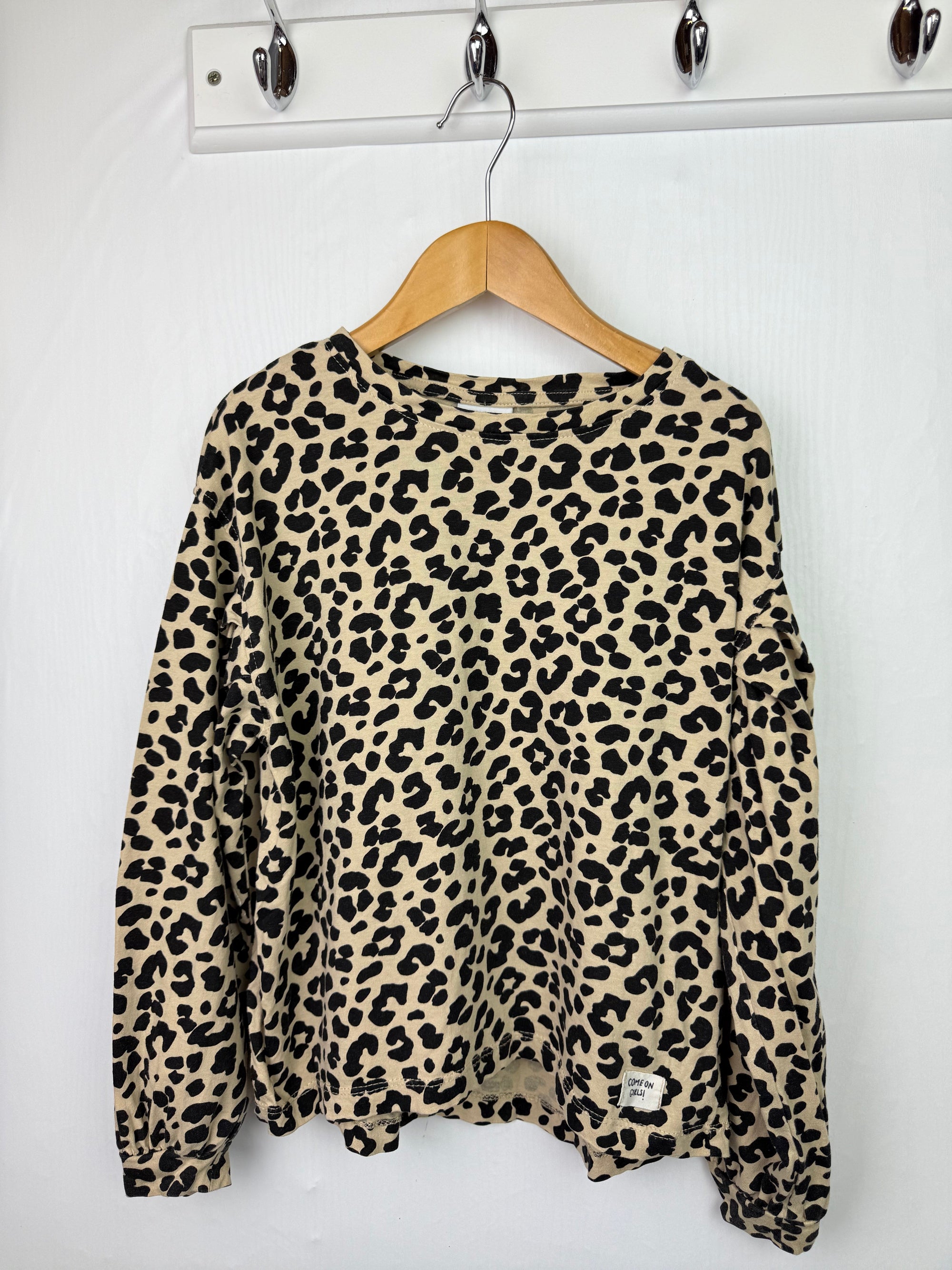 Zara Animal Print Long Sleeve Top - Girls 7 Years - Little Ones Preloved. Second Hand Children's & Preloved Baby, Kids, Girls & Boys Clothes. UK online