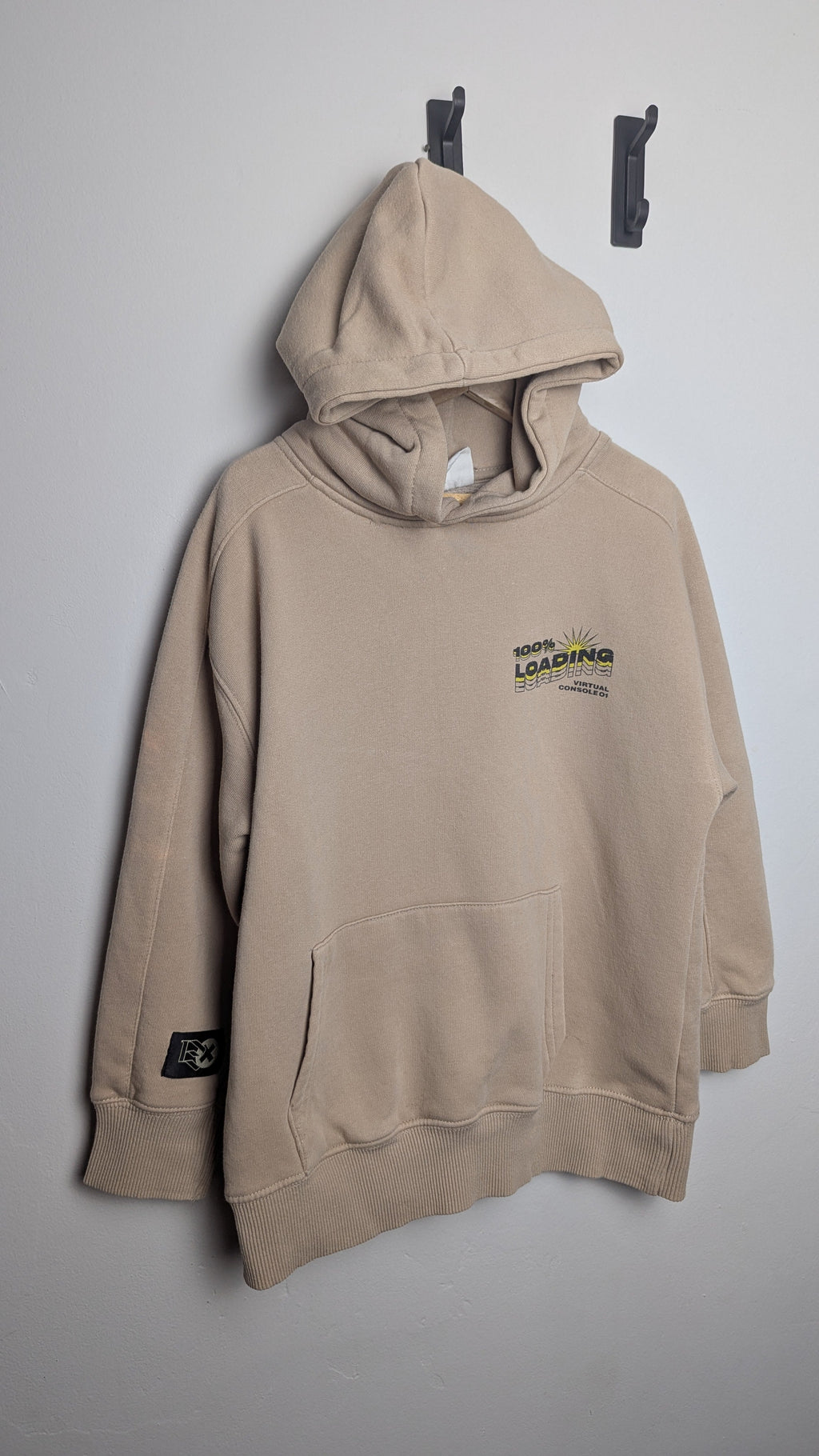 Zara Beige 'Loading' Hoodie - Boys 7 Years - Little Ones Preloved. Second Hand Children's & Preloved Baby, Kids, Girls & Boys Clothes. UK online