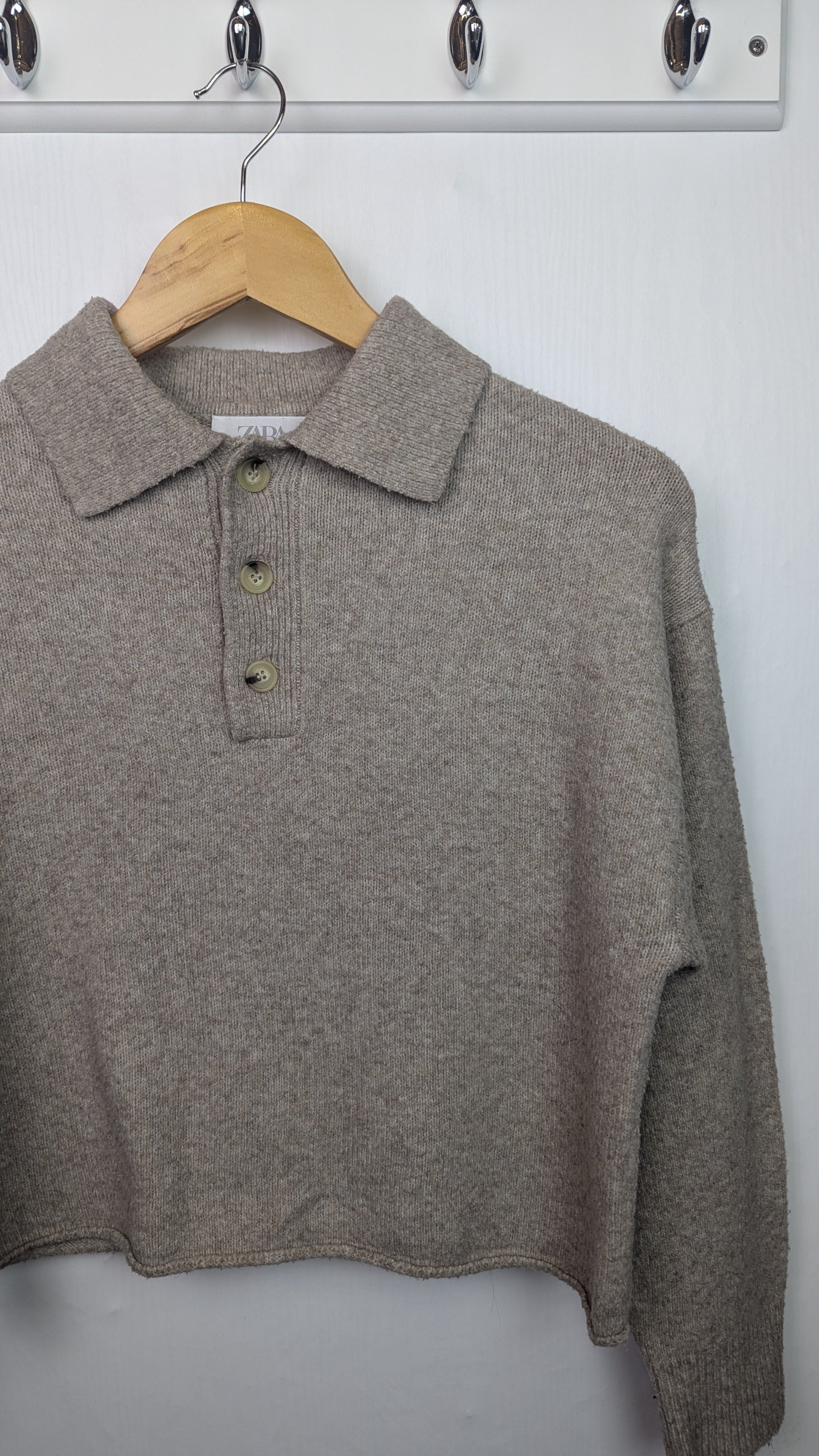 Zara Beige Long Sleeve Collar Jumper - Girls 13 - 14 Years - Little Ones Preloved. Second Hand Children's & Preloved Baby, Kids, Girls & Boys Clothes. UK online
