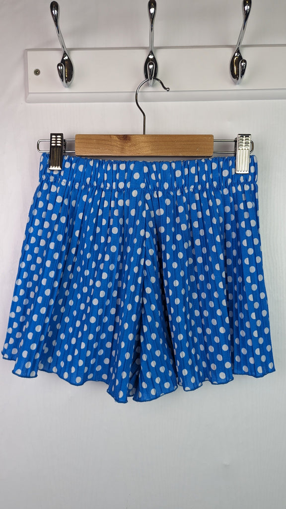 Zara Blue Polka Dot Shorts - Girls 9 Years Zara Used, Preloved, Preworn & Second Hand Baby, Kids & Children's Clothing UK Online. Cheap affordable. Brands including Next, Joules, Nutmeg Morrisons, TU, F&F, H&M.